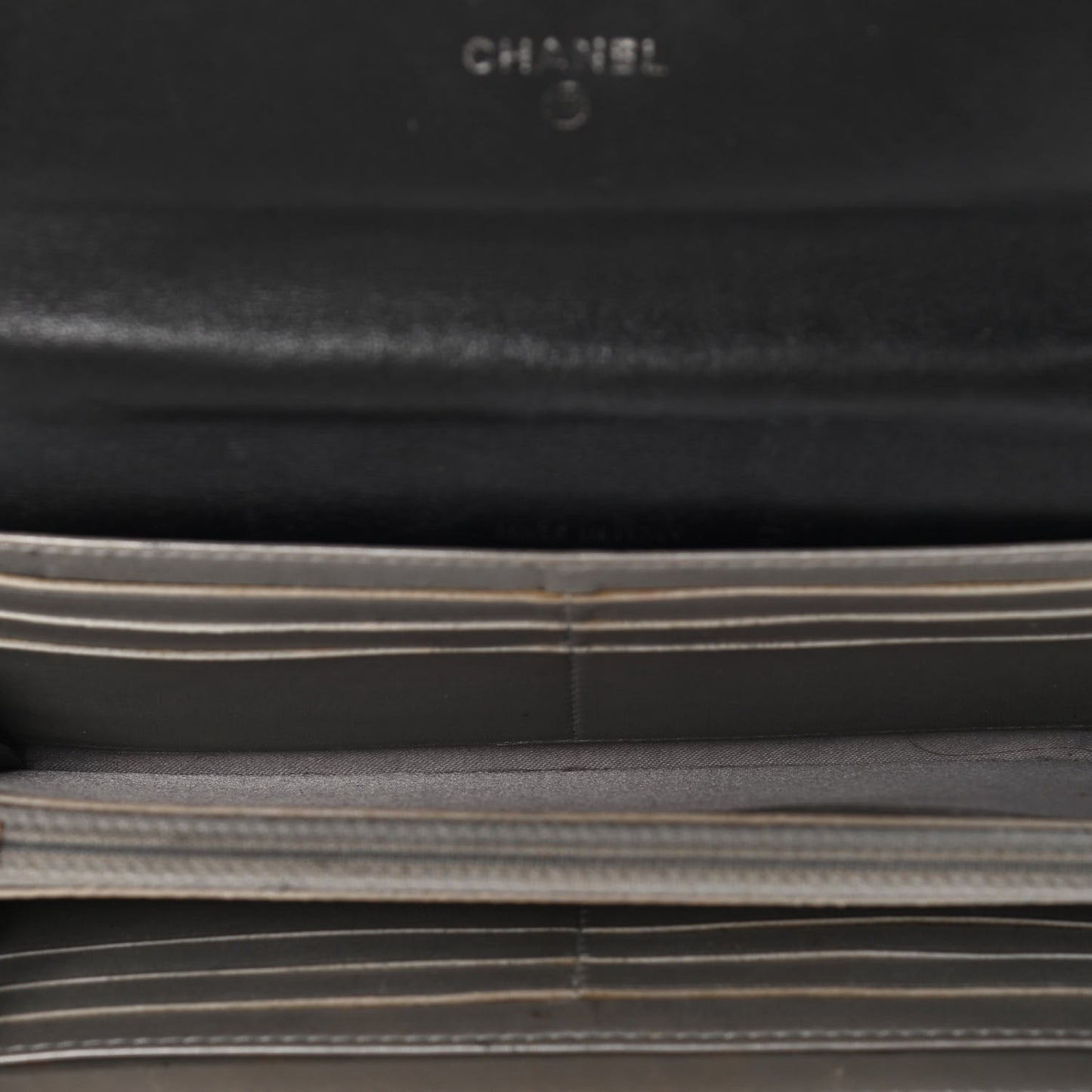 Lambskin Embossed Camellia Large Gusset Flap Wallet Black