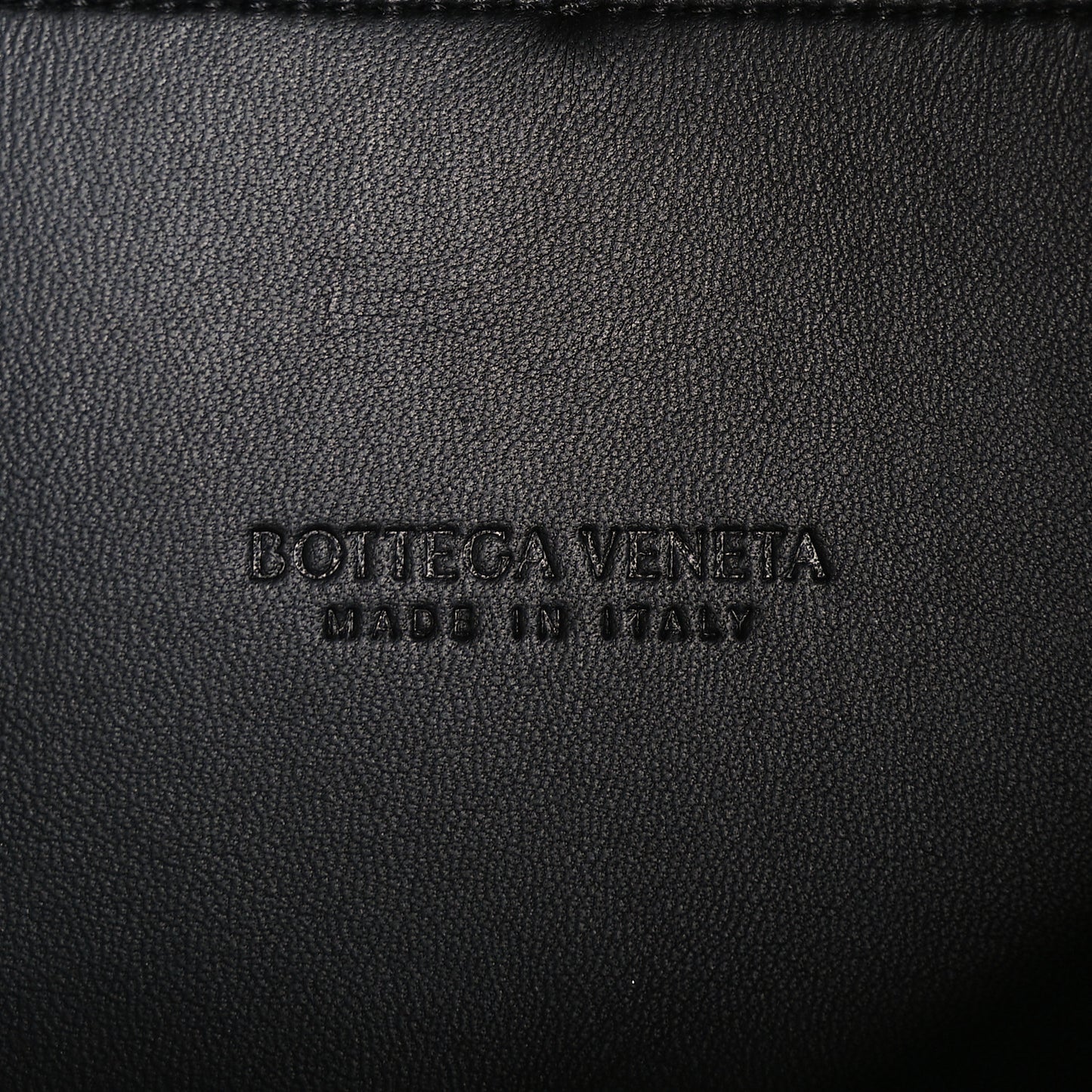 Nappa Intrecciato Small Andiamo Shoulder Bag Black