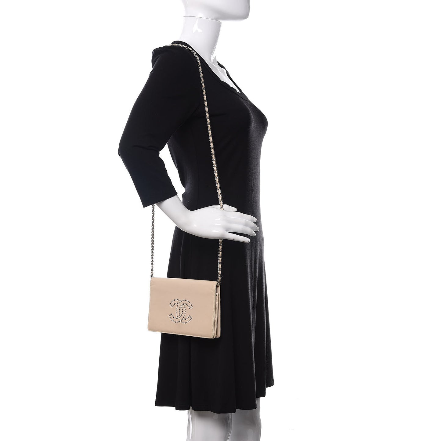 Lambskin Studded CC Wallet On Chain WOC Beige