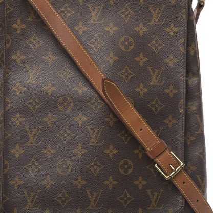 Louis Vuitton Monogram Musette GM 14 of 14