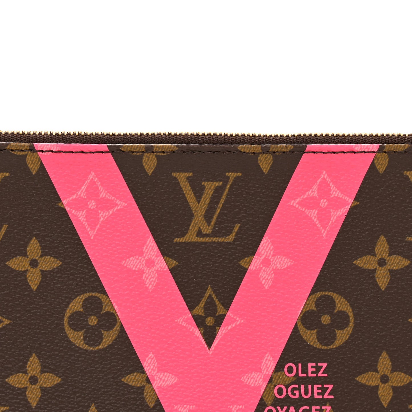Monogram V Pochette Accessories Grenade