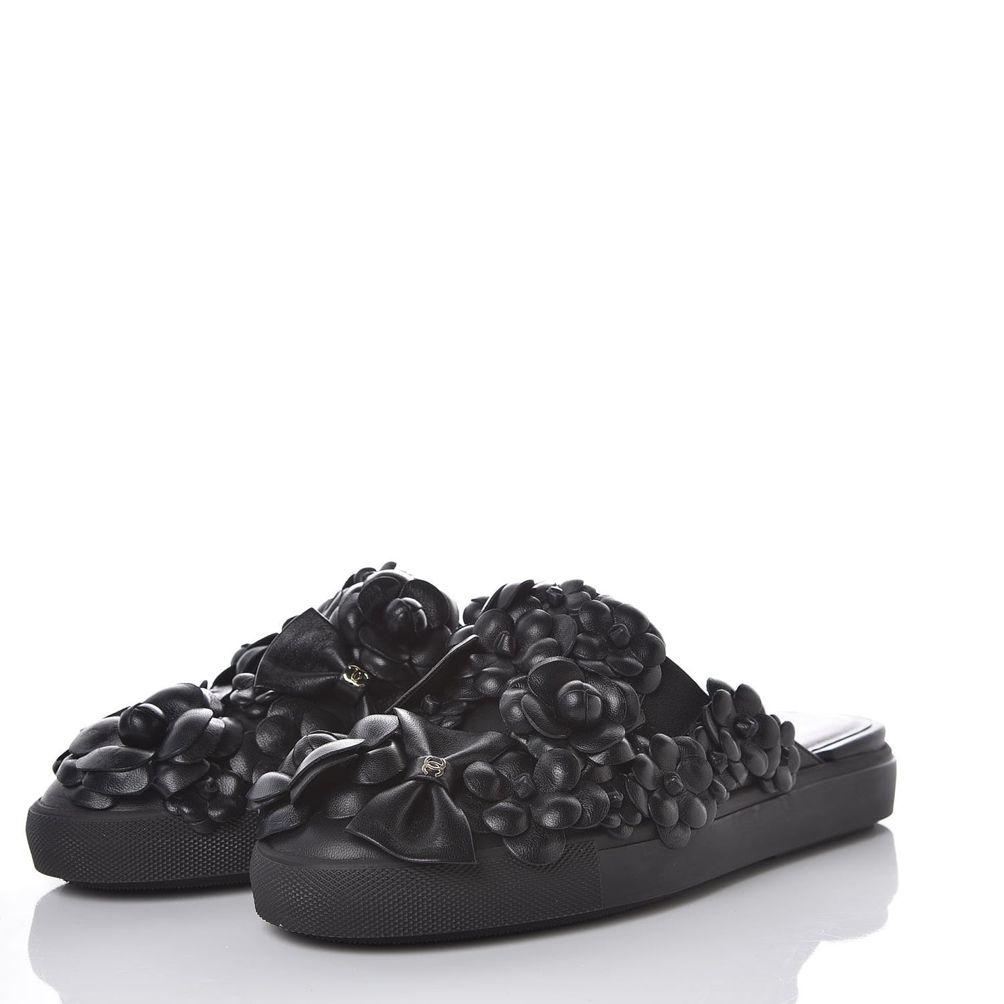 Calfskin Camellia Slip On Sneakers 37.5 Black