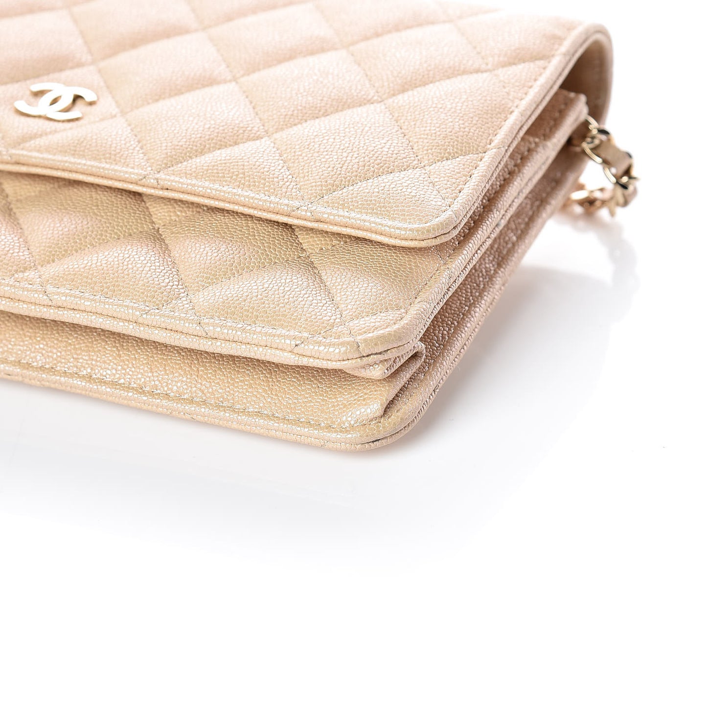 Iridescent Caviar Quilted Wallet On Chain WOC Beige