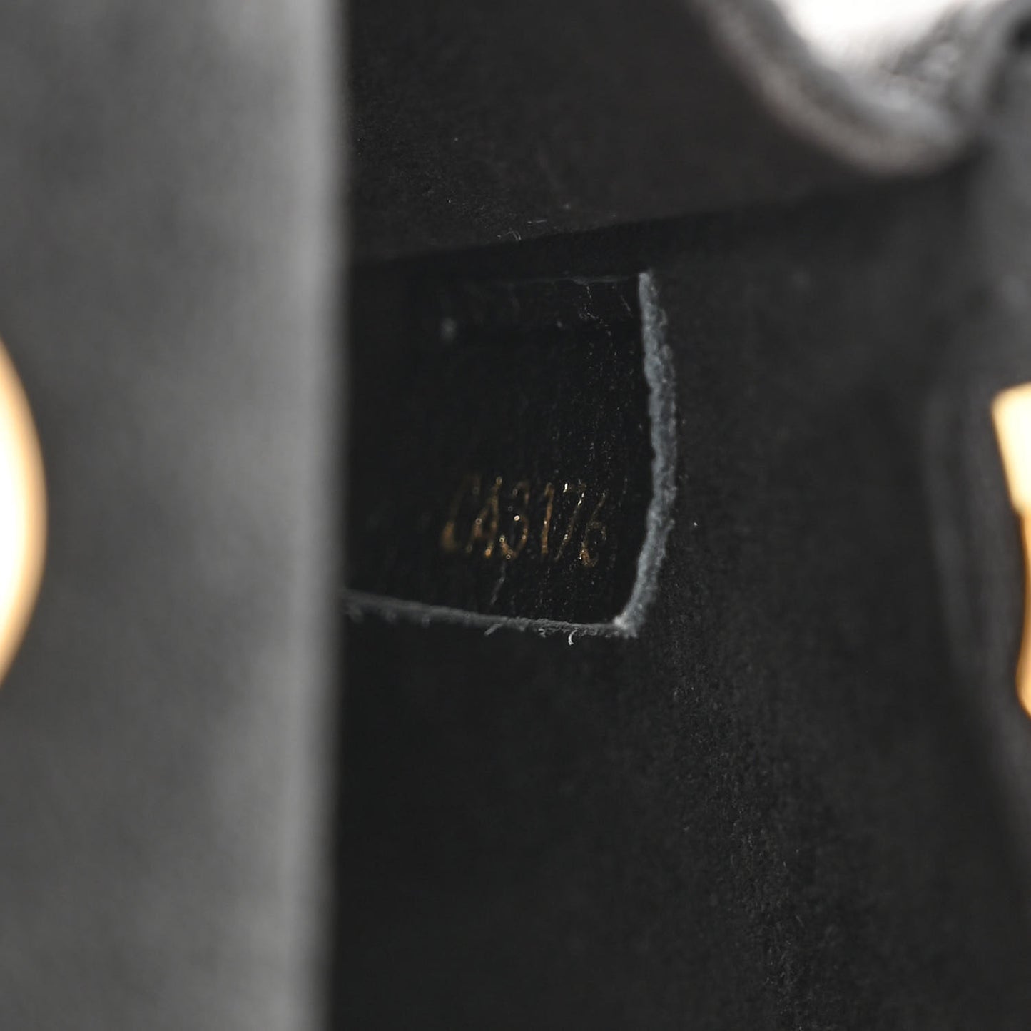 Monogram Victoire Black