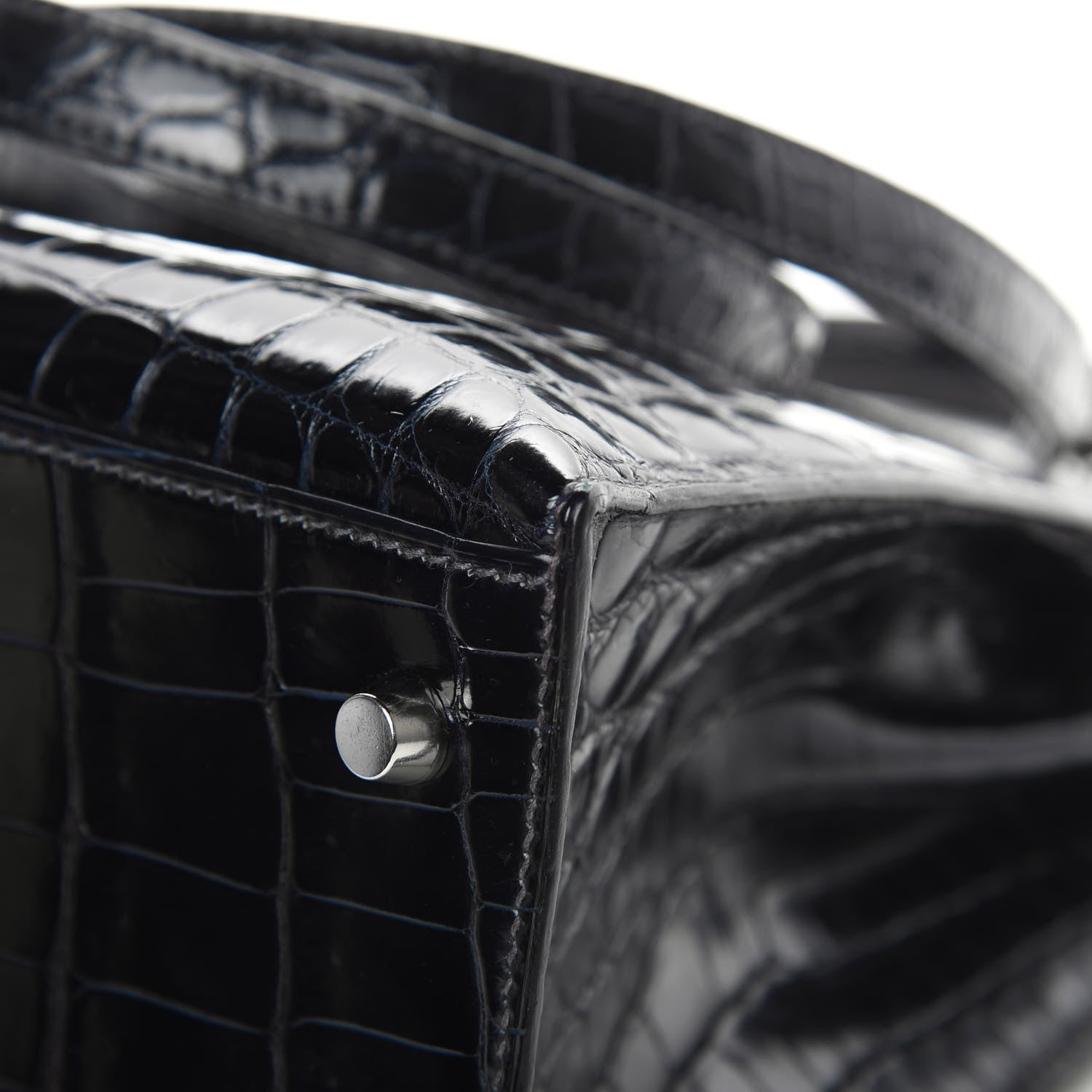 Hermes Shiny Niloticus Crocodile Kelly Sellier 28 Bleu Marine 39 of 42