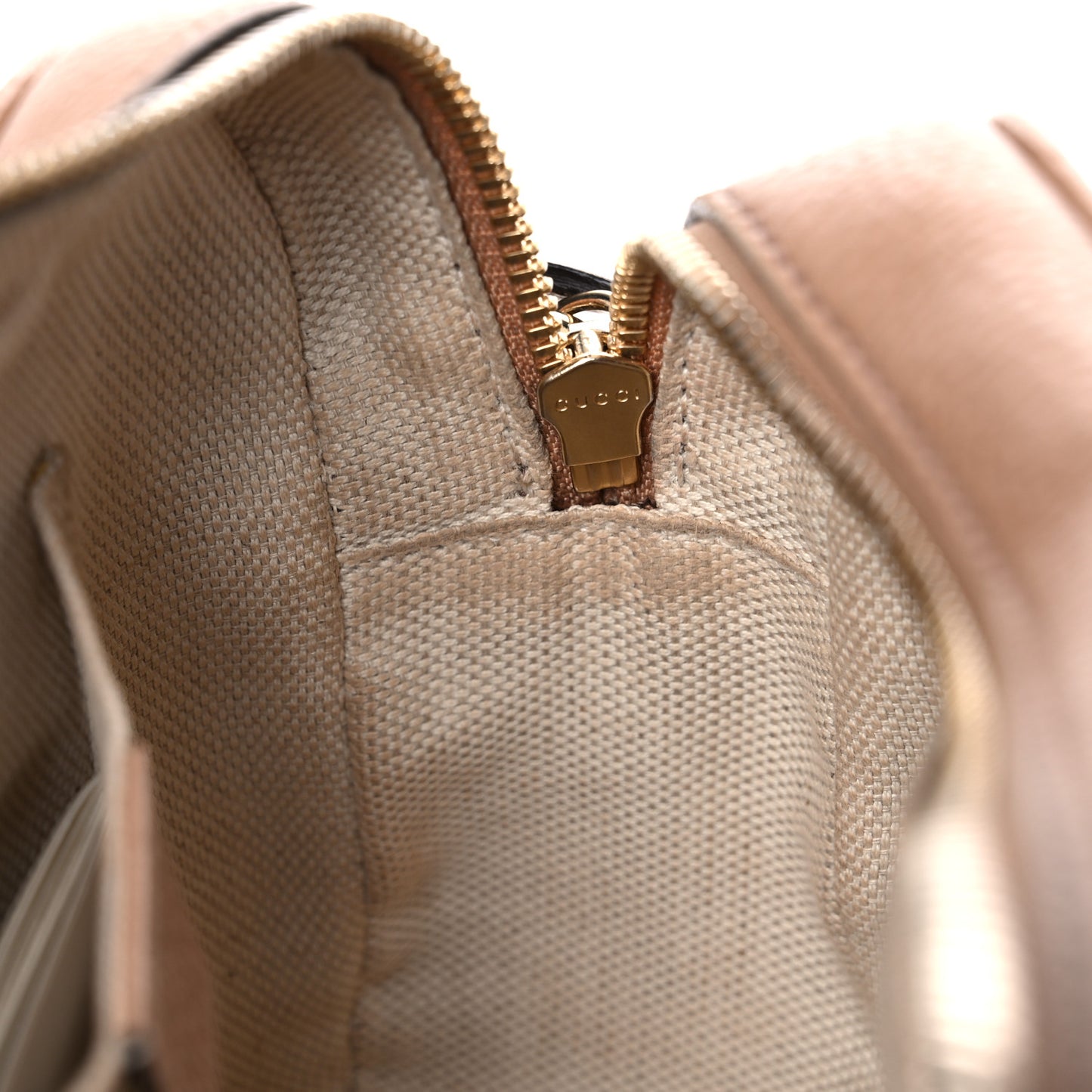 Pebbled Calfskin Small Soho Disco Bag Camelia