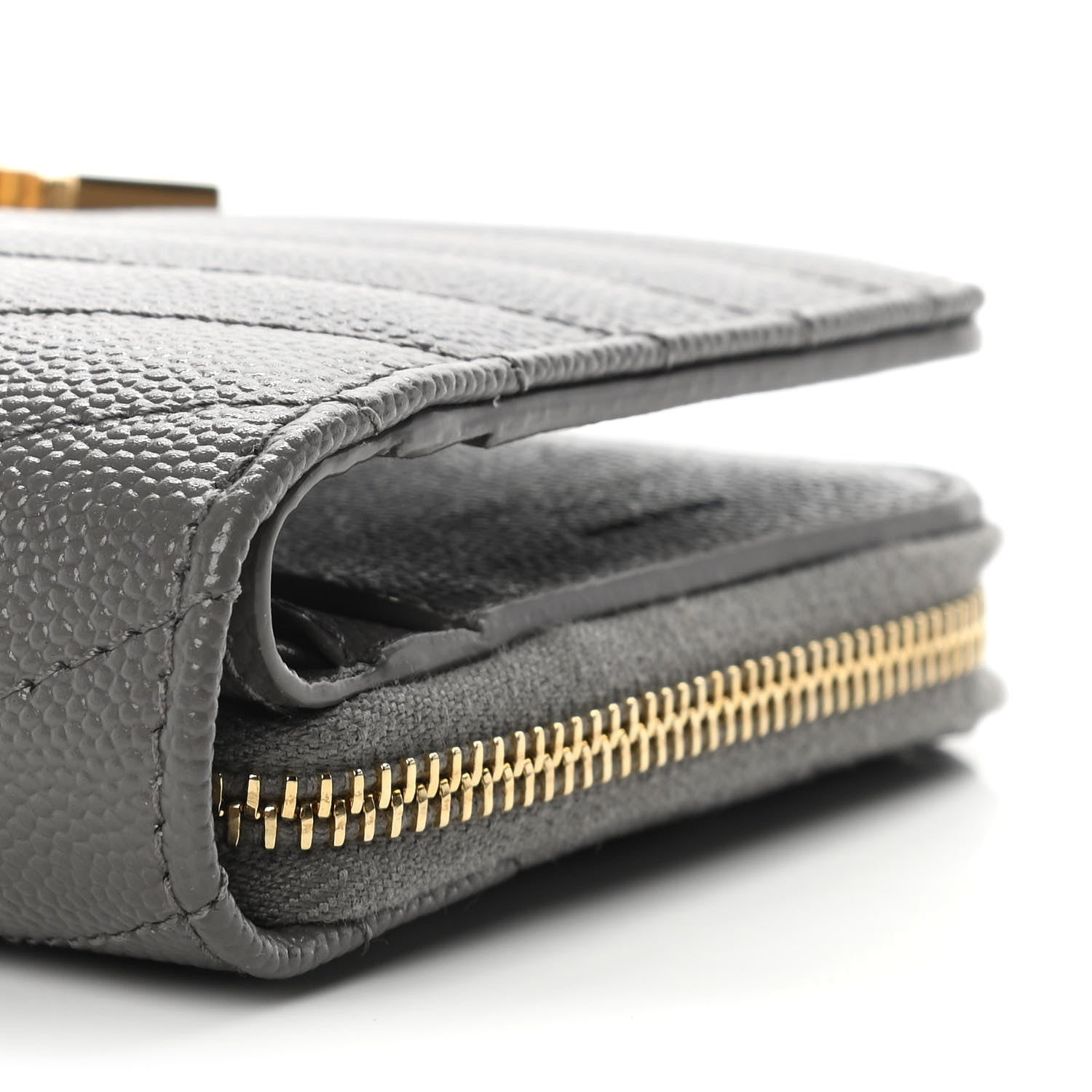 Saint Laurent Grain De Poudre Matelasse Chevron Monogram Compact Zip Around Wallet Fog 10 of 12