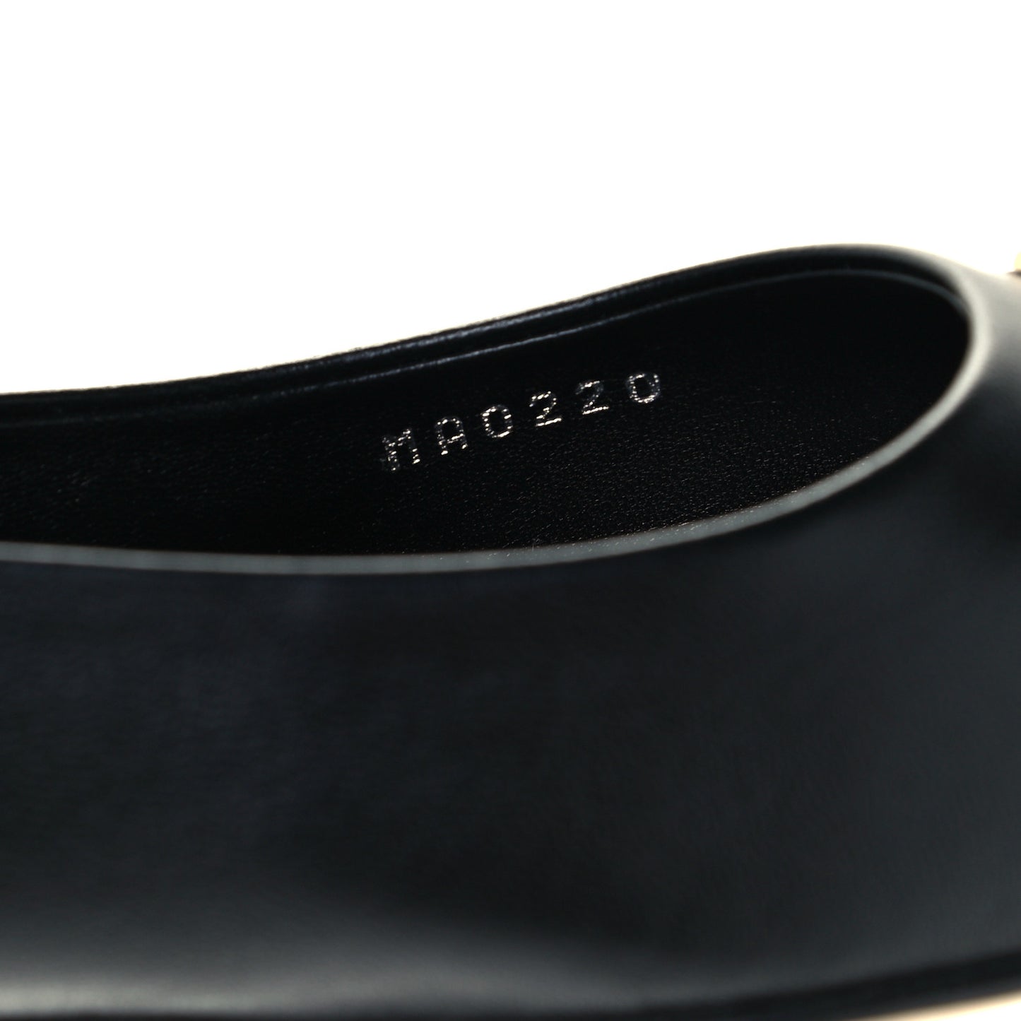 Lambskin Capucines Flat Ballerinas 40 Black