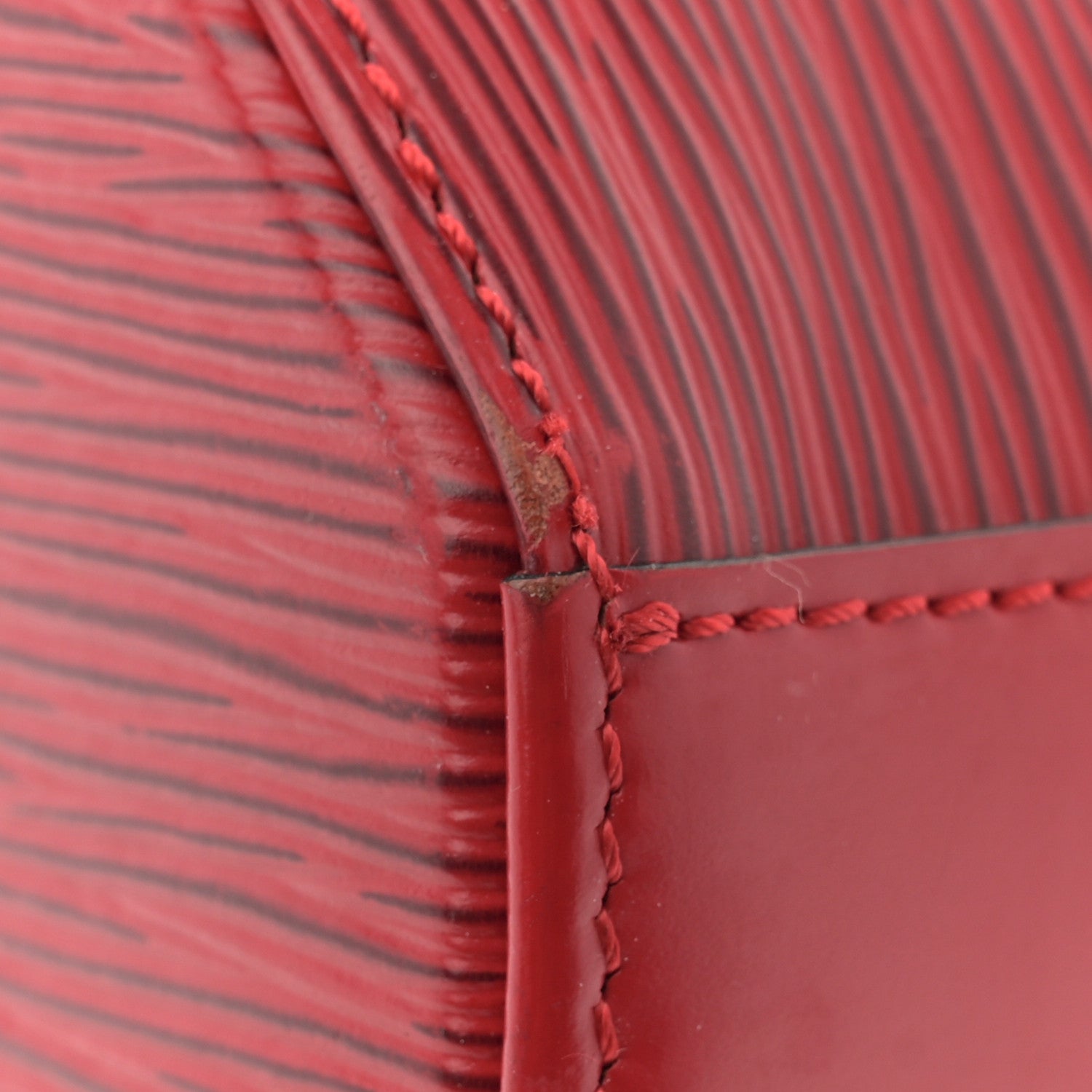 Louis Vuitton Epi Sac D'Epaule GM Castillan Red 12 of 14