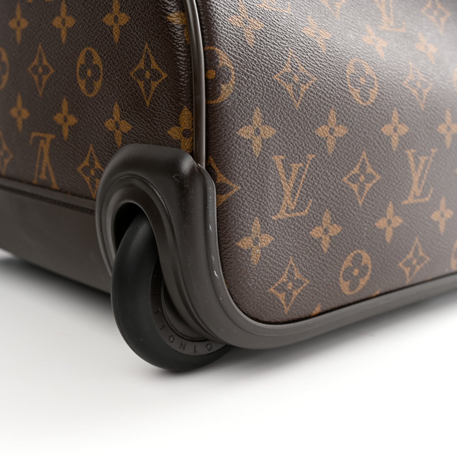 Louis Vuitton Monogram Eole 50 13 of 17