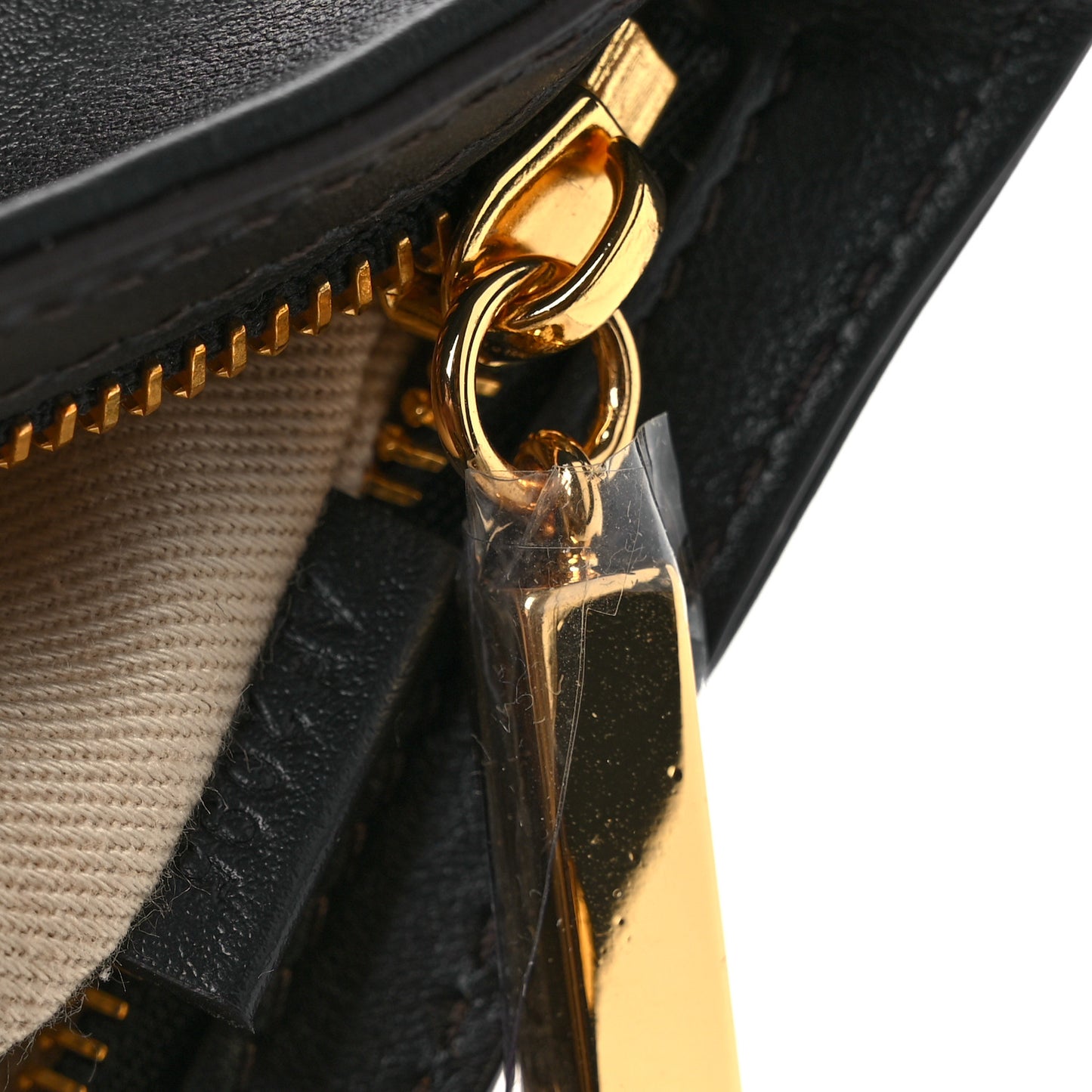 Smooth Calfskin Le Bisou Perle Black