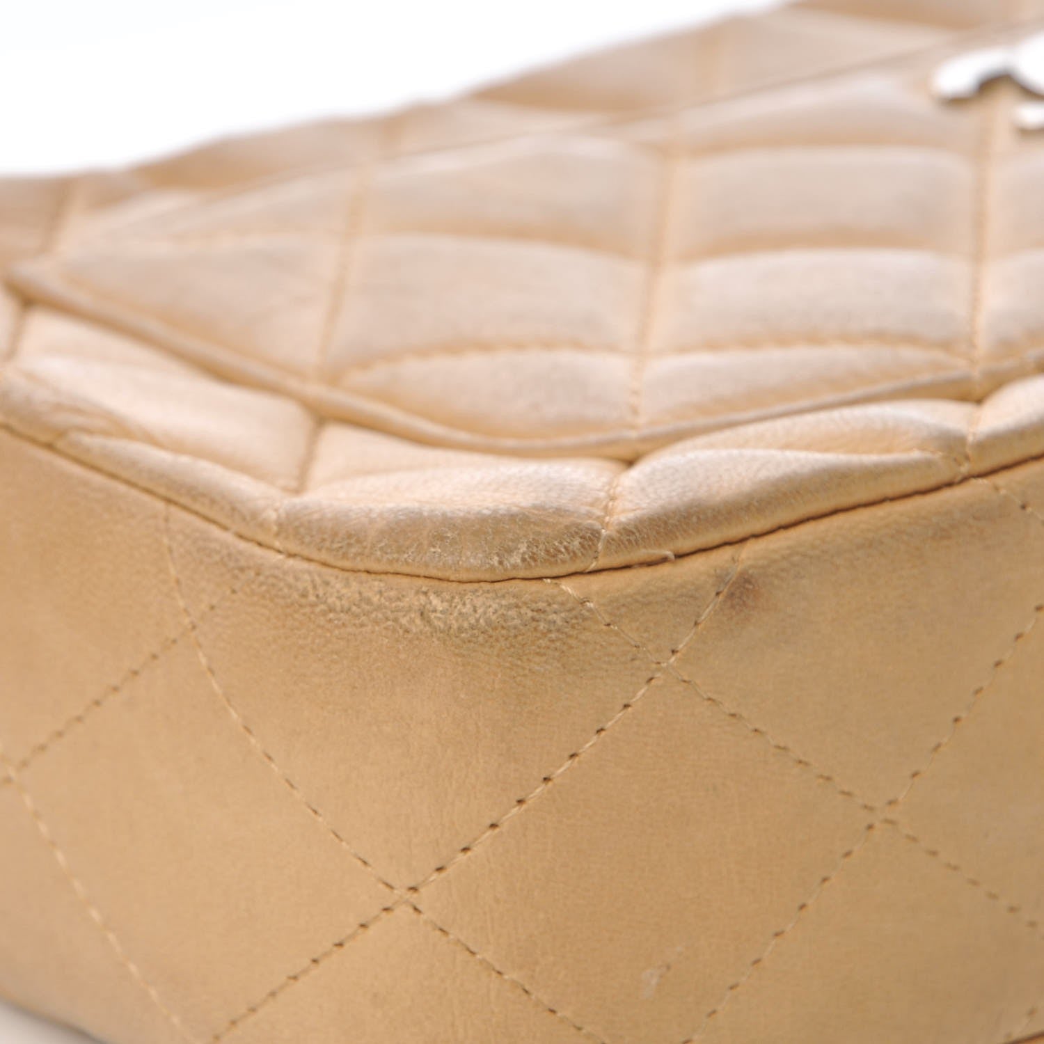 Chanel Lambskin Camera Case Beige Clair 9 of 15