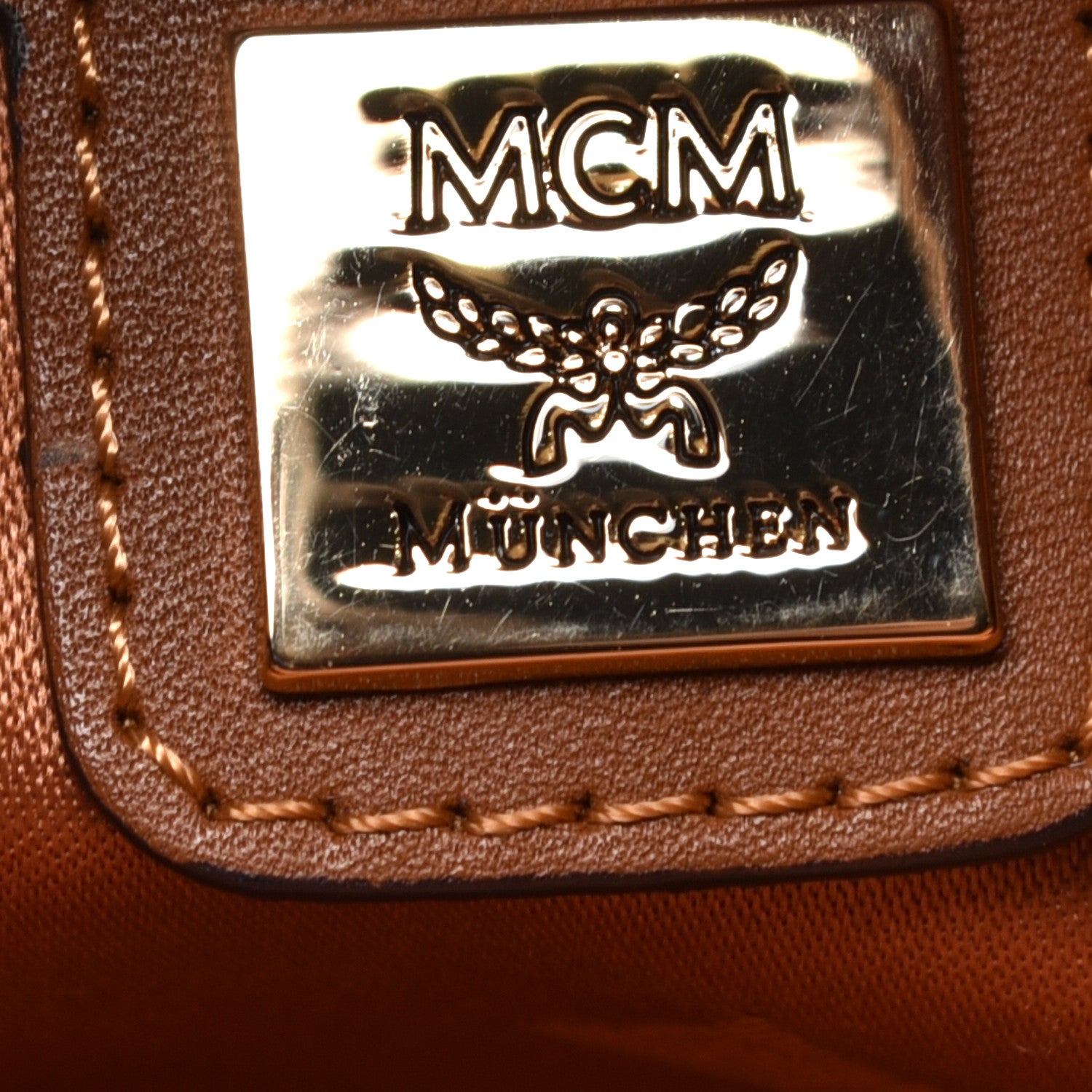 MCM Visetos Crocodile Embossed Tote Cognac 6 of 8