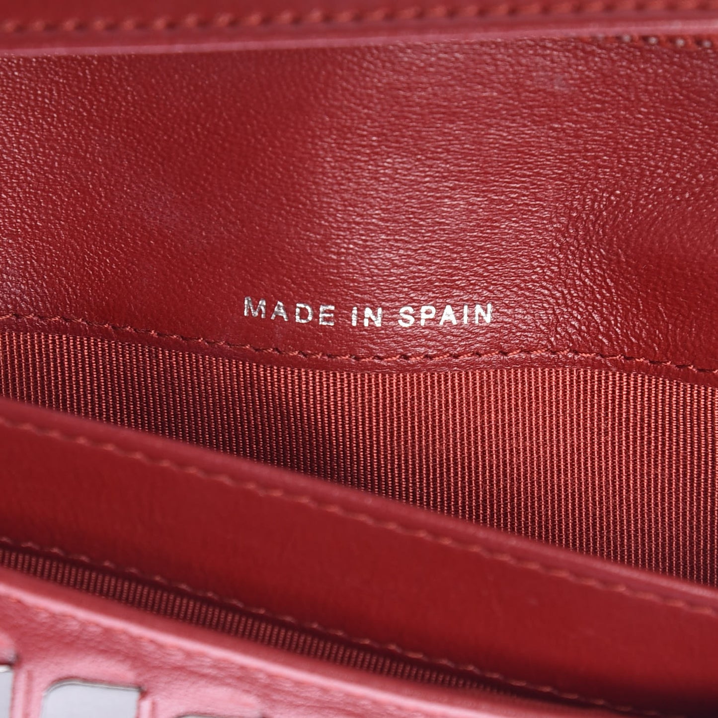 Lambskin Quilted Yen Wallet Red
