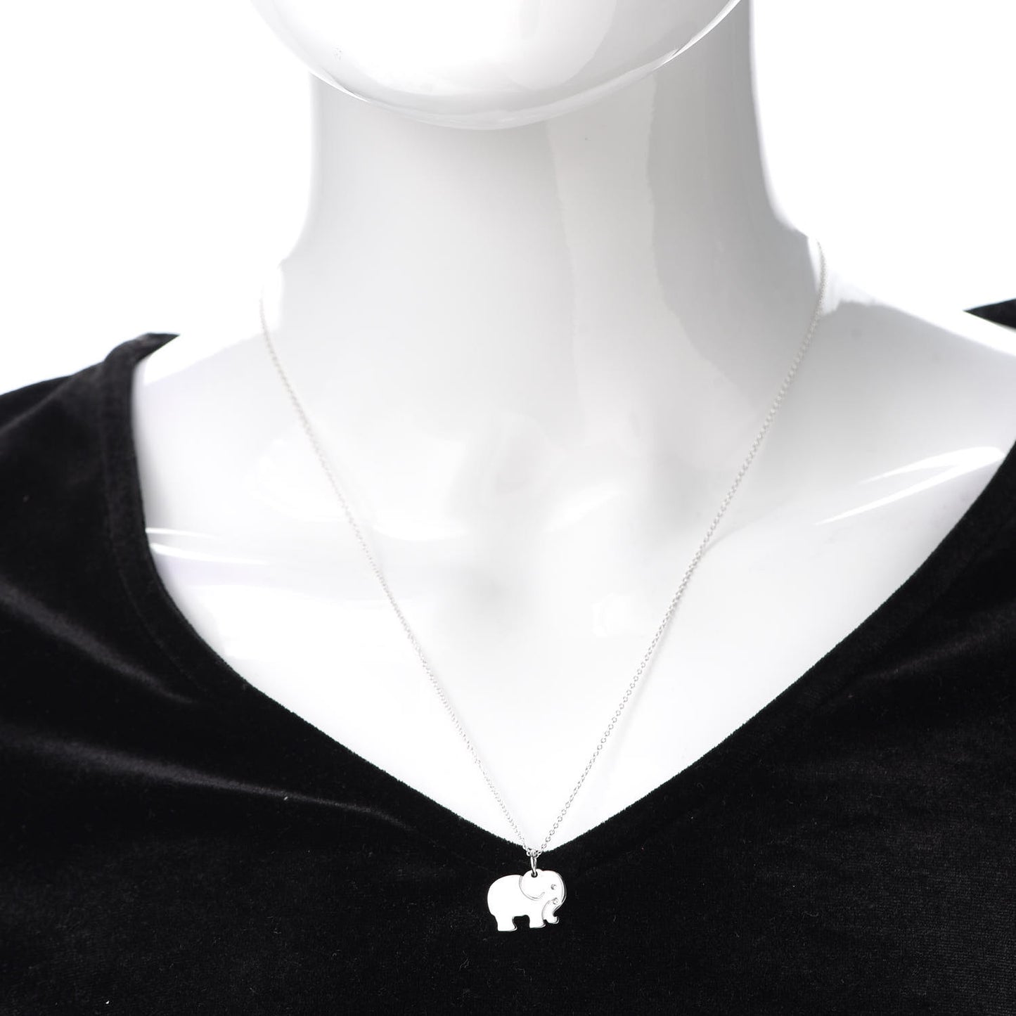 Sterling Silver Elephant Never Forgets Pendant Necklace