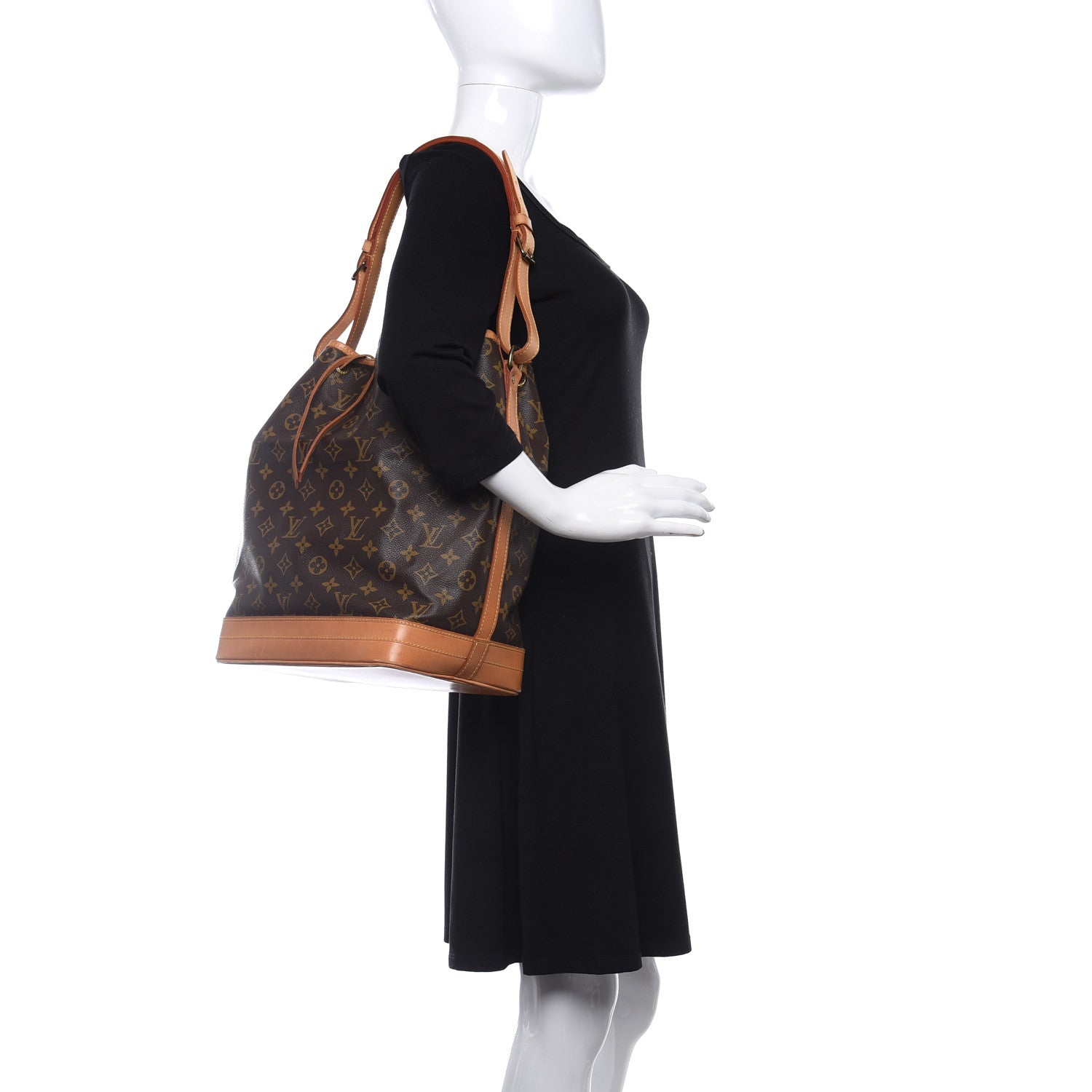 Louis Vuitton Monogram Noe 2 of 8