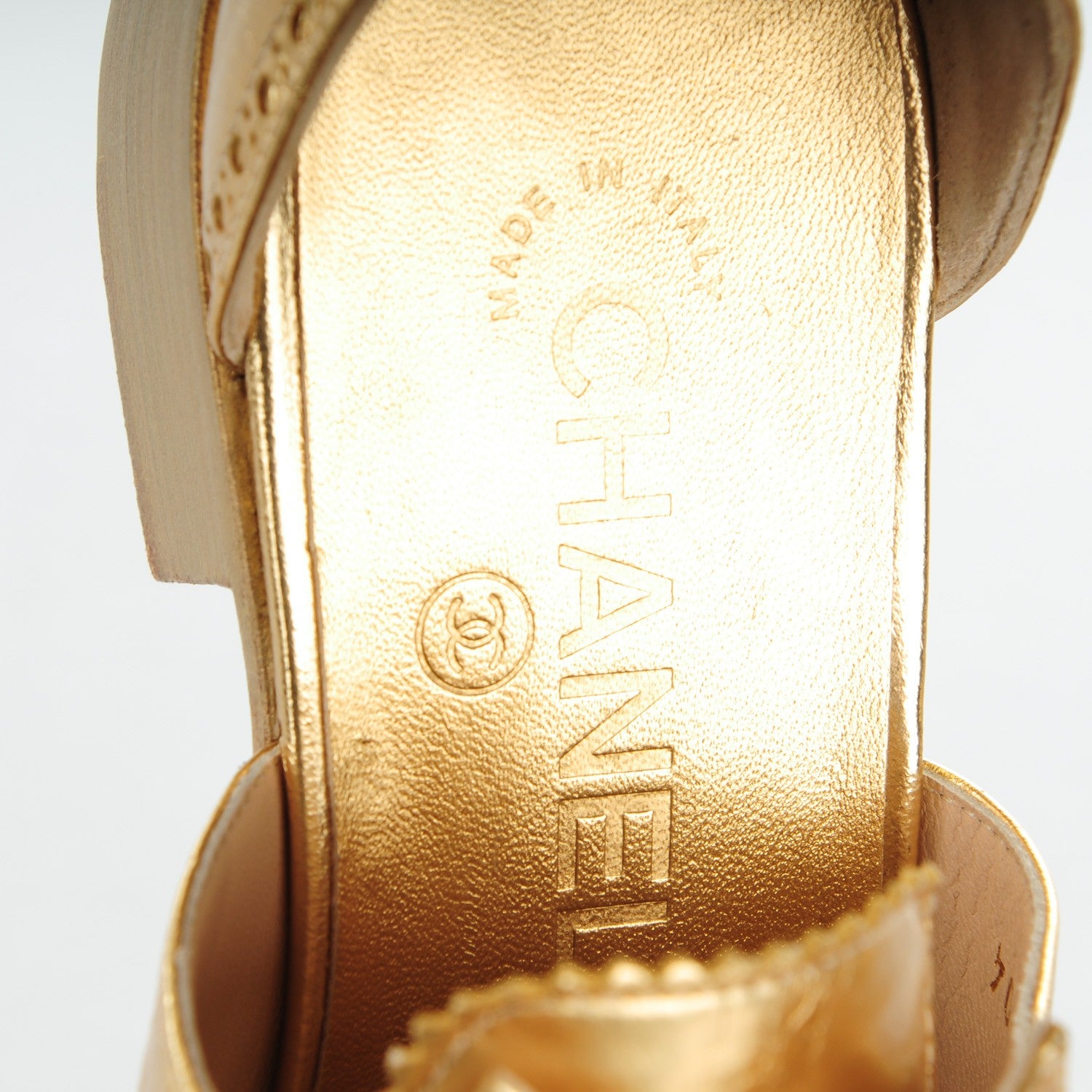 Chanel Metallic Calfskin Suede CC Brogue Lace Up Ankle Strap Oxford Sandals 38 Gold Black 7 of 7