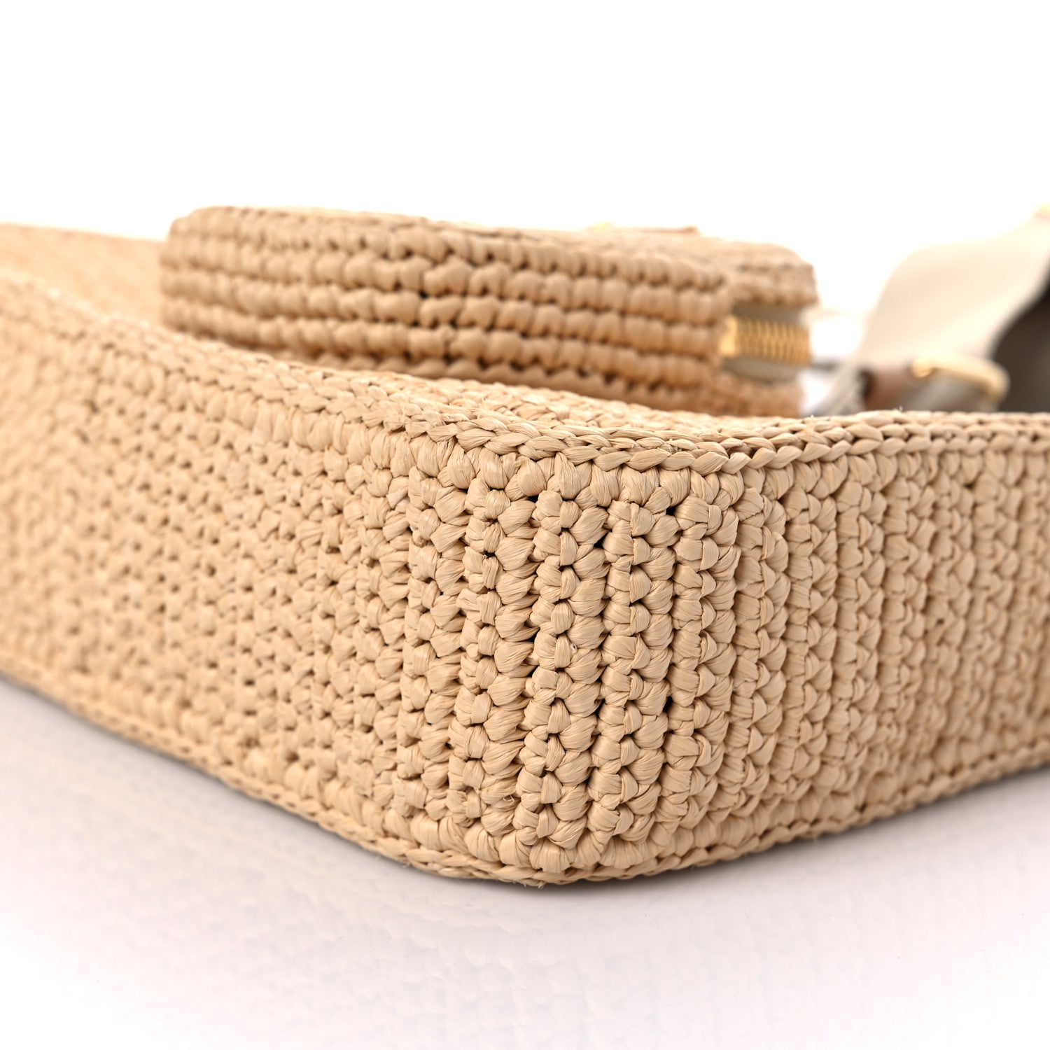 Prada Yarn Raffia Effect Crochet Re-Edition 2005 Shoulder Bag Naturale 6 of 9