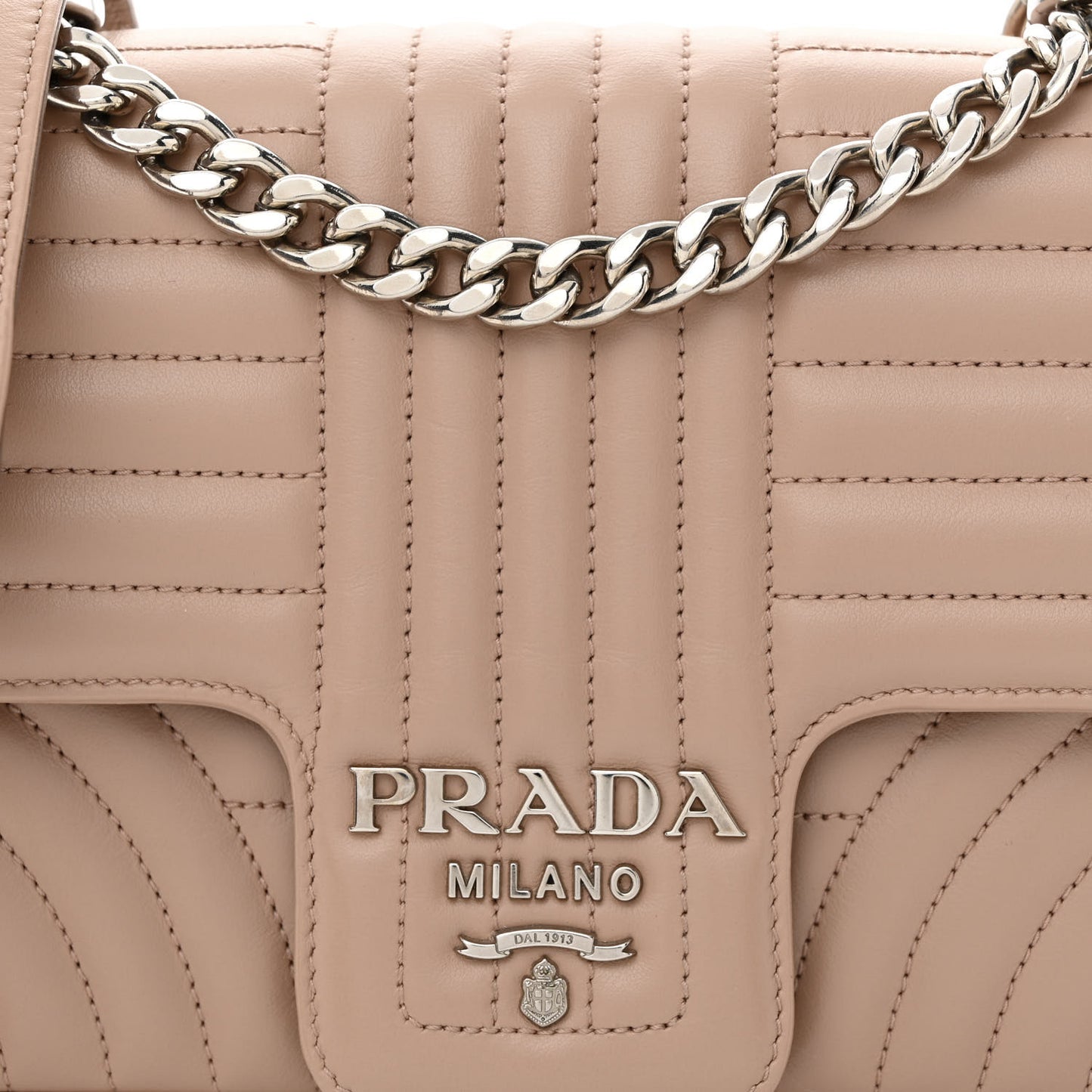 Soft Calfskin Impunture Diagramme Medium Chain Flap Shoulder Bag Cipria