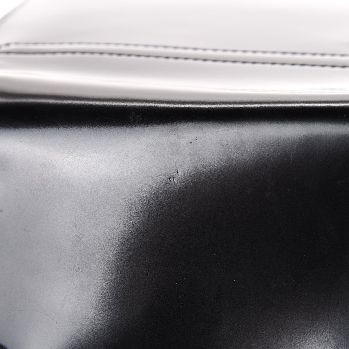 Calfskin Studded Flap Pouch Black