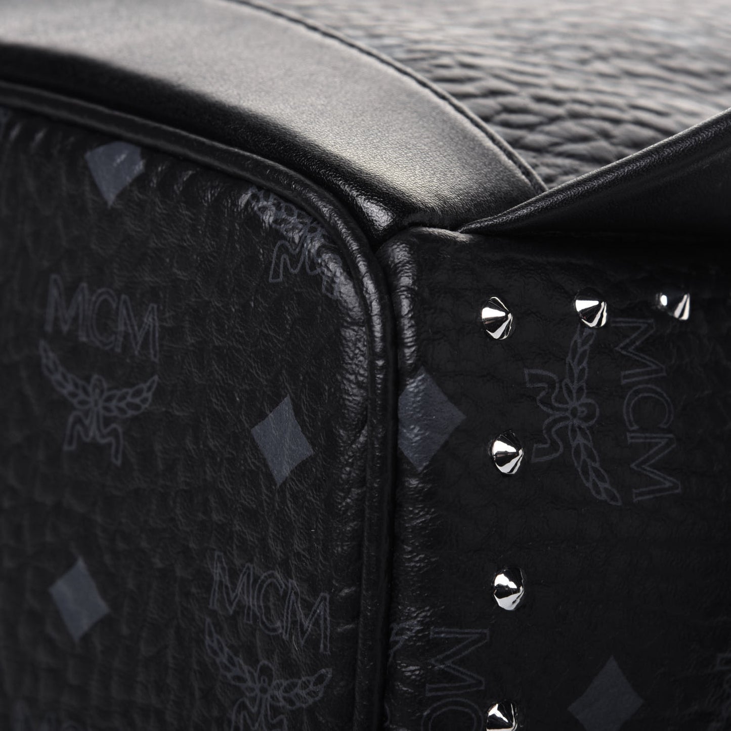 Visetos Studded Small Stark Backpack Black