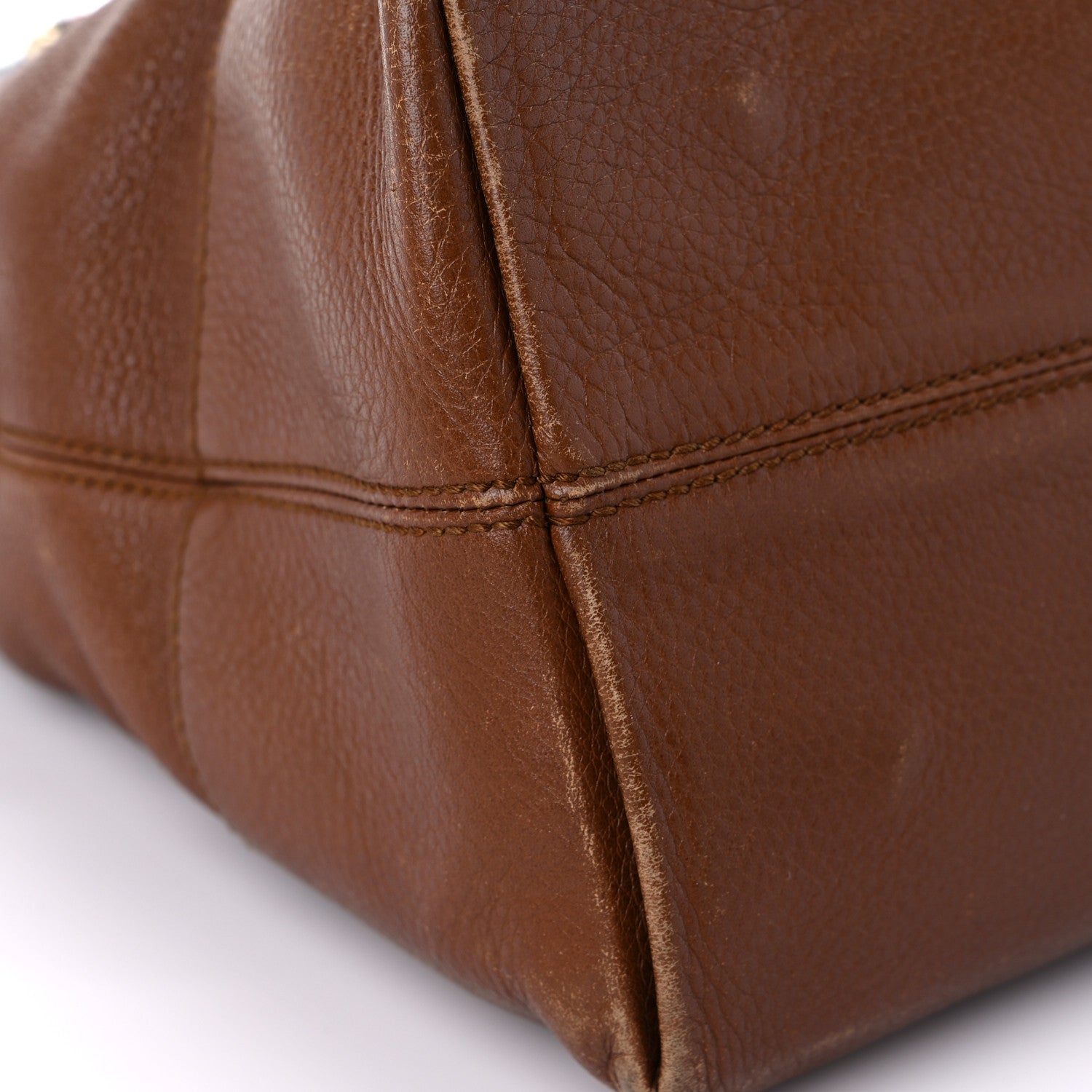 Gucci Pebbled Calfskin Medium Bree Shoulder Bag Nut Brown 22 of 32