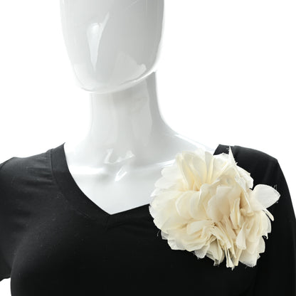 Gucci Fabric Flower Brooch White 2 of 4