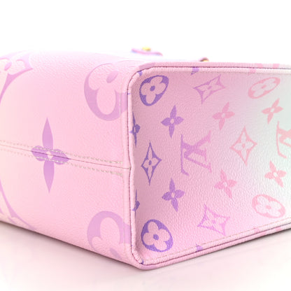 Louis Vuitton Monogram Giant Spring In The City Onthego PM Sunrise Pastel 8 of 8