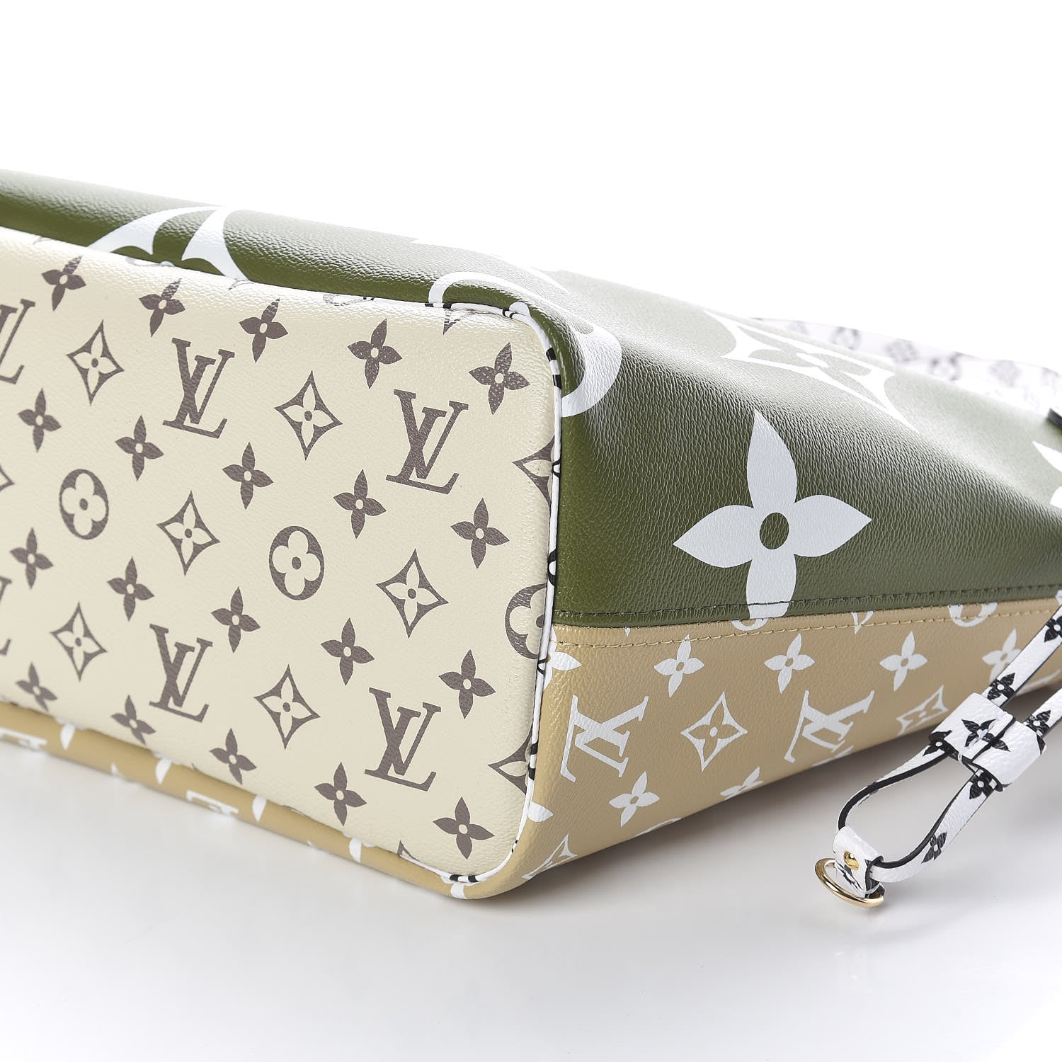 Louis Vuitton Monogram Giant Neverfull MM Kaki 9 of 10