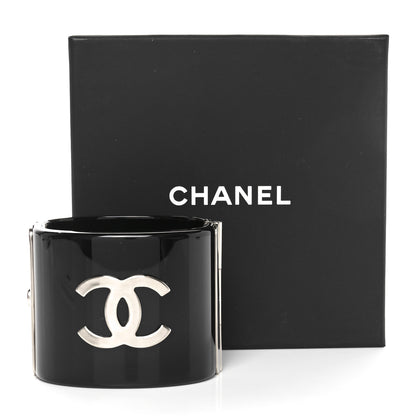 Chanel Resin Pearl CC Cuff Bracelet Black 5 of 5