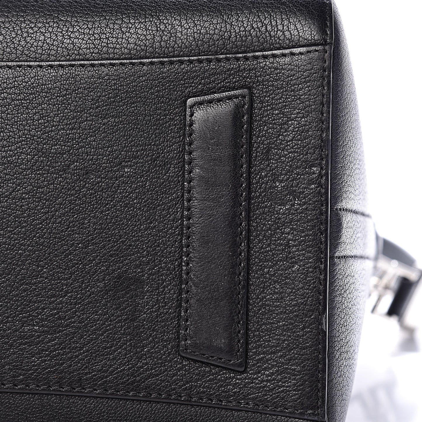 Sugar Goatskin Medium Antigona Black