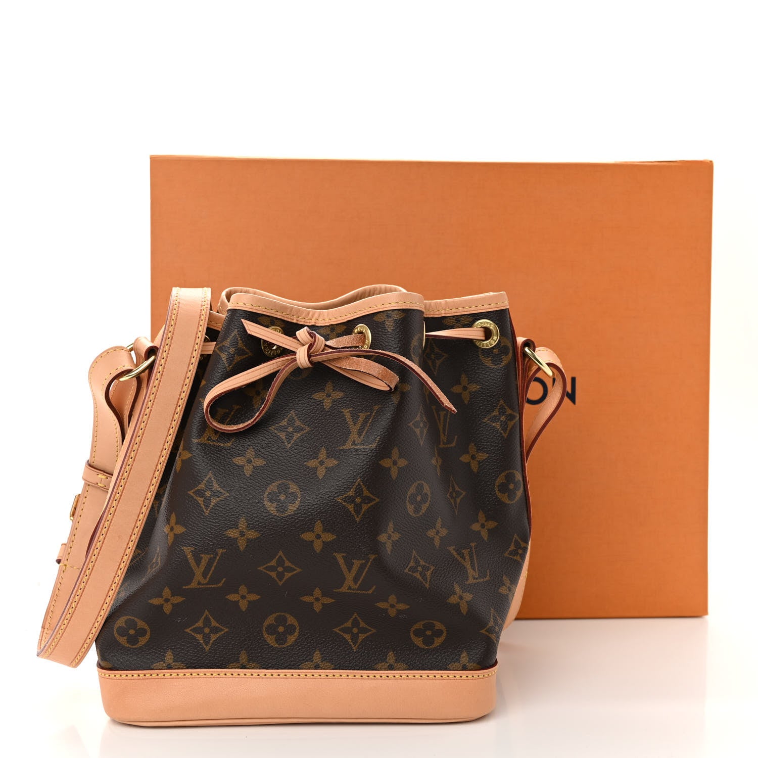 Louis Vuitton Monogram Noe BB 11 of 11