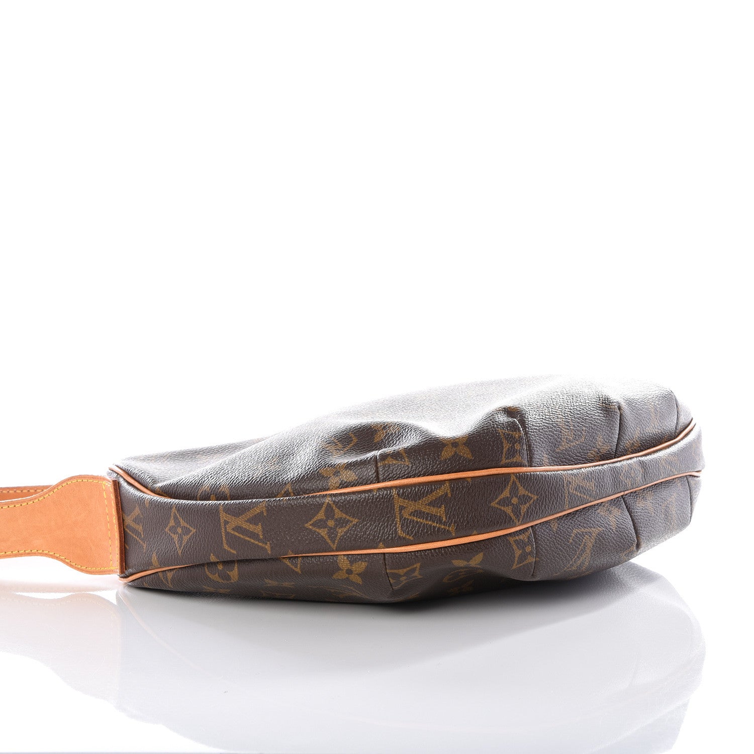 Louis Vuitton Monogram Croissant MM 3 of 12