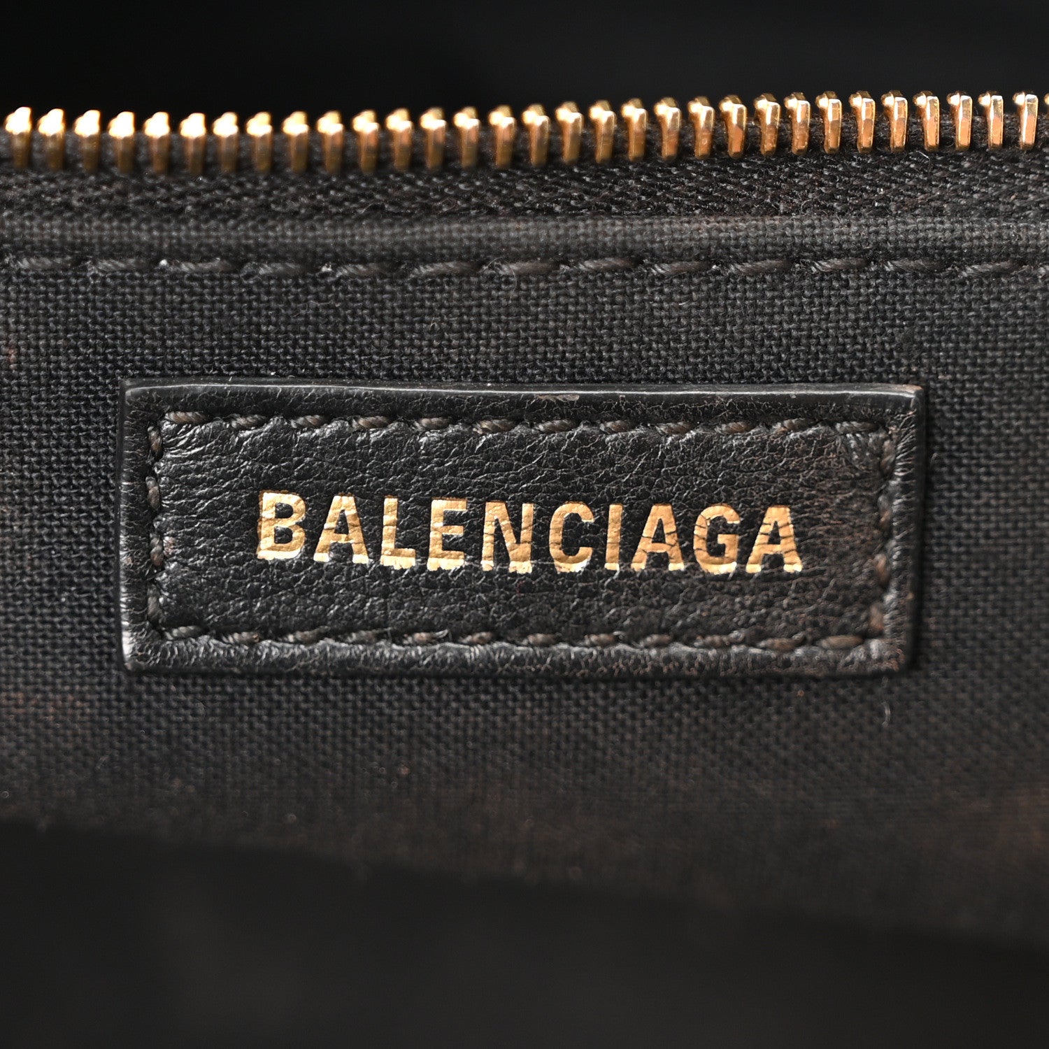 Balenciaga Grained Calfskin Logo XL Cloud Clutch Black 6 of 10