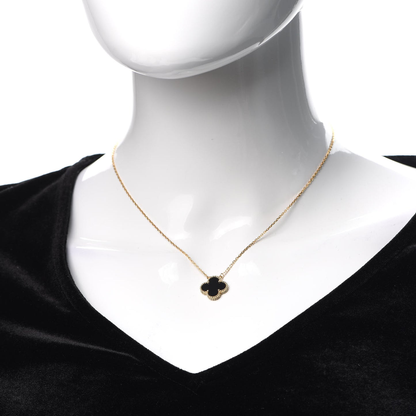 18K Yellow Gold Black Onyx Vintage Alhambra Pendant Necklace