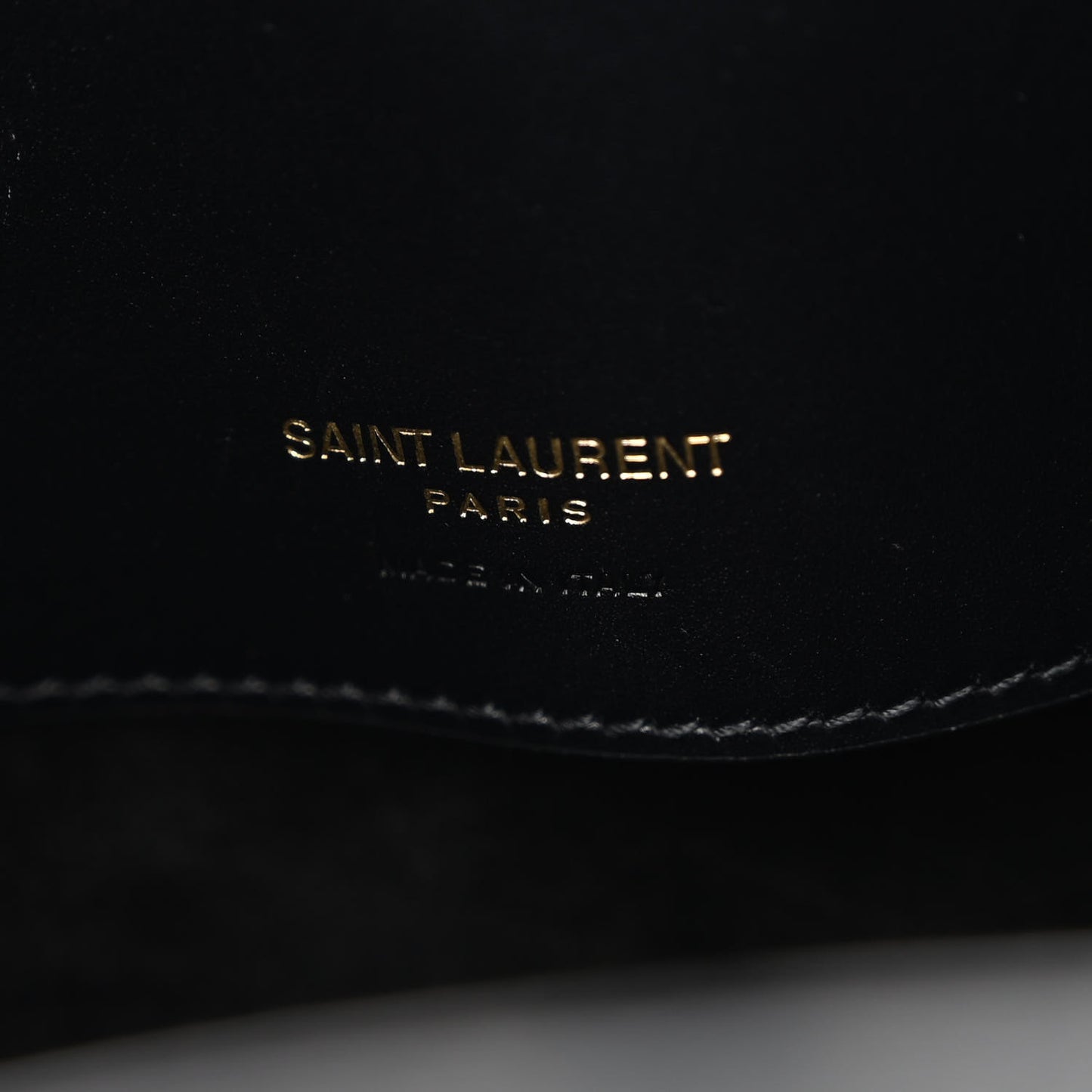 Shiny Calfskin Le 37 Bucket Bag Black