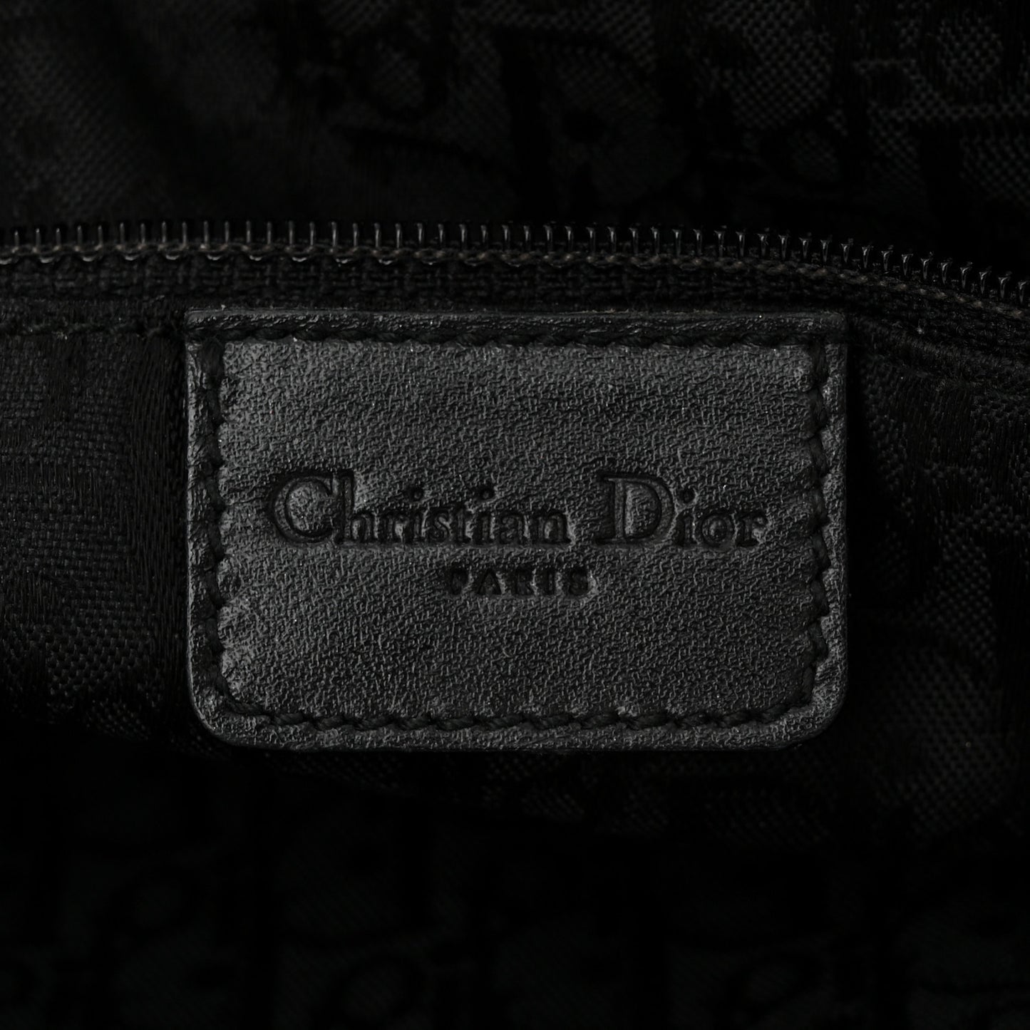 Calfskin Street Chic Messenger Black