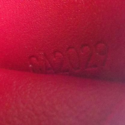 Louis Vuitton Vernis Zippy Wallet Pomme D'Amour 8 of 9