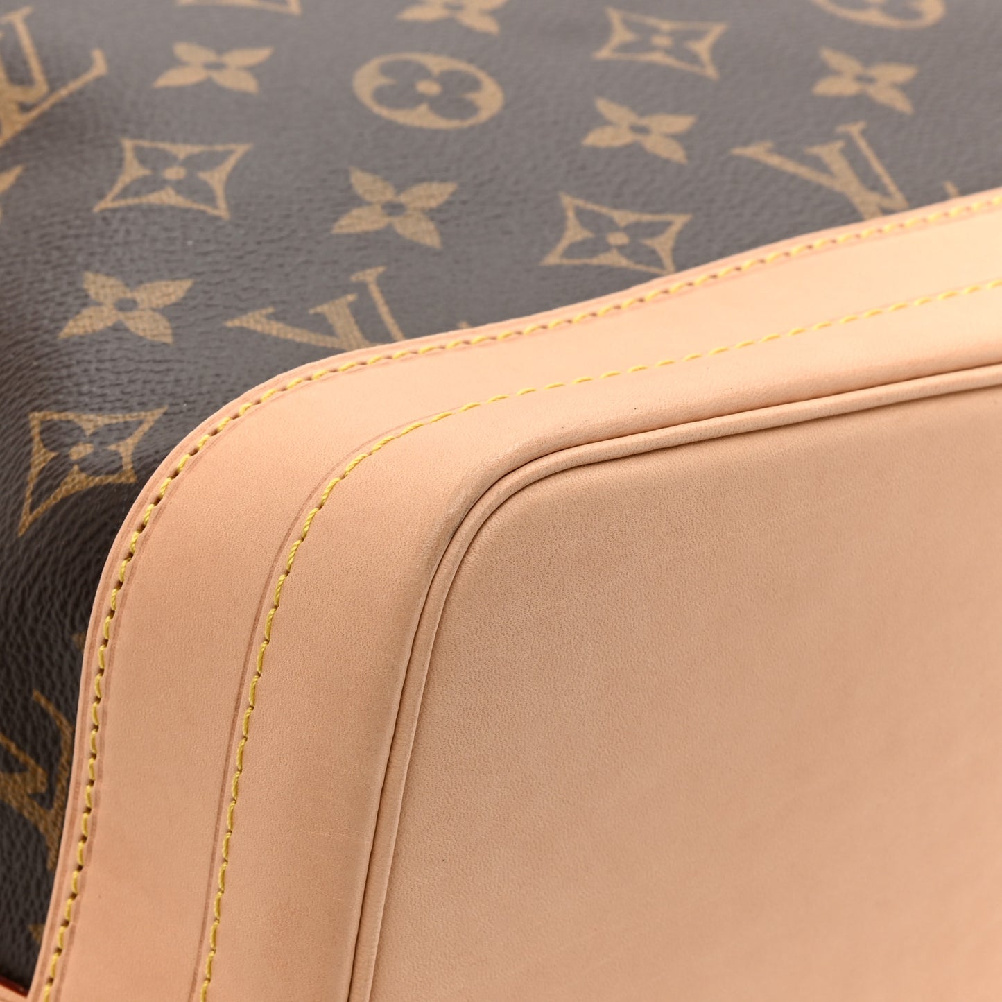Monogram Noe