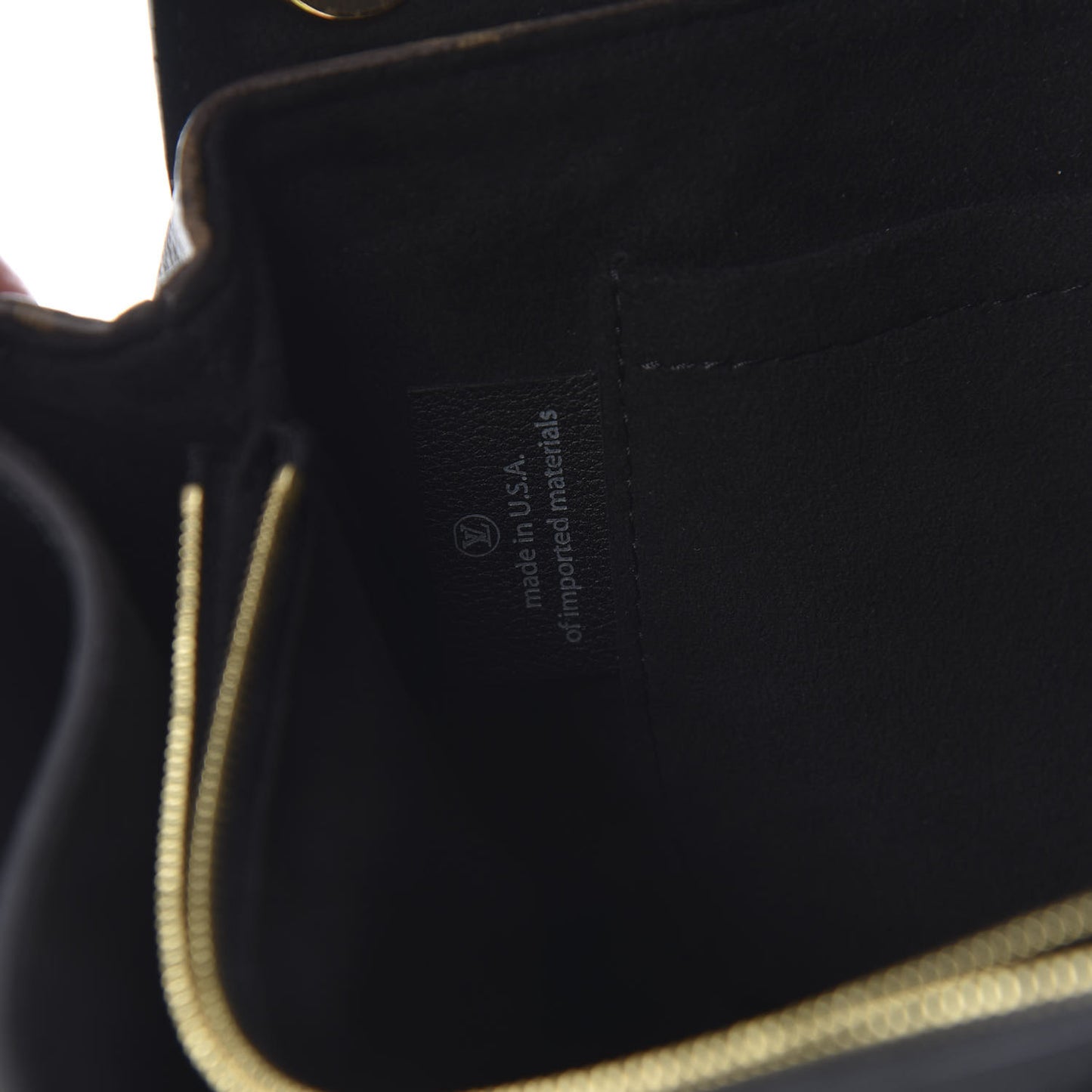 Monogram Pallas Chain Black