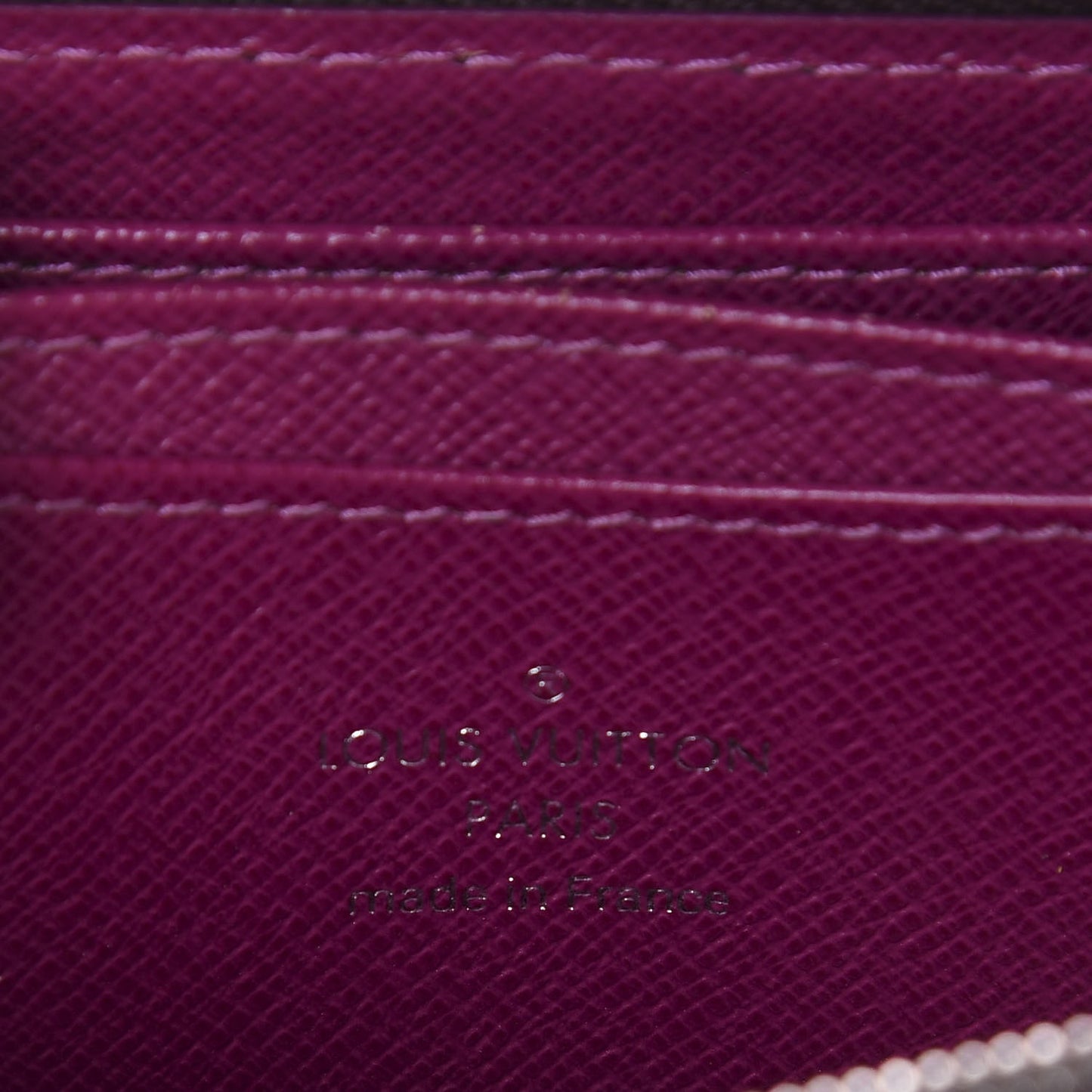 Epi Zippy Coin Purse Cassis