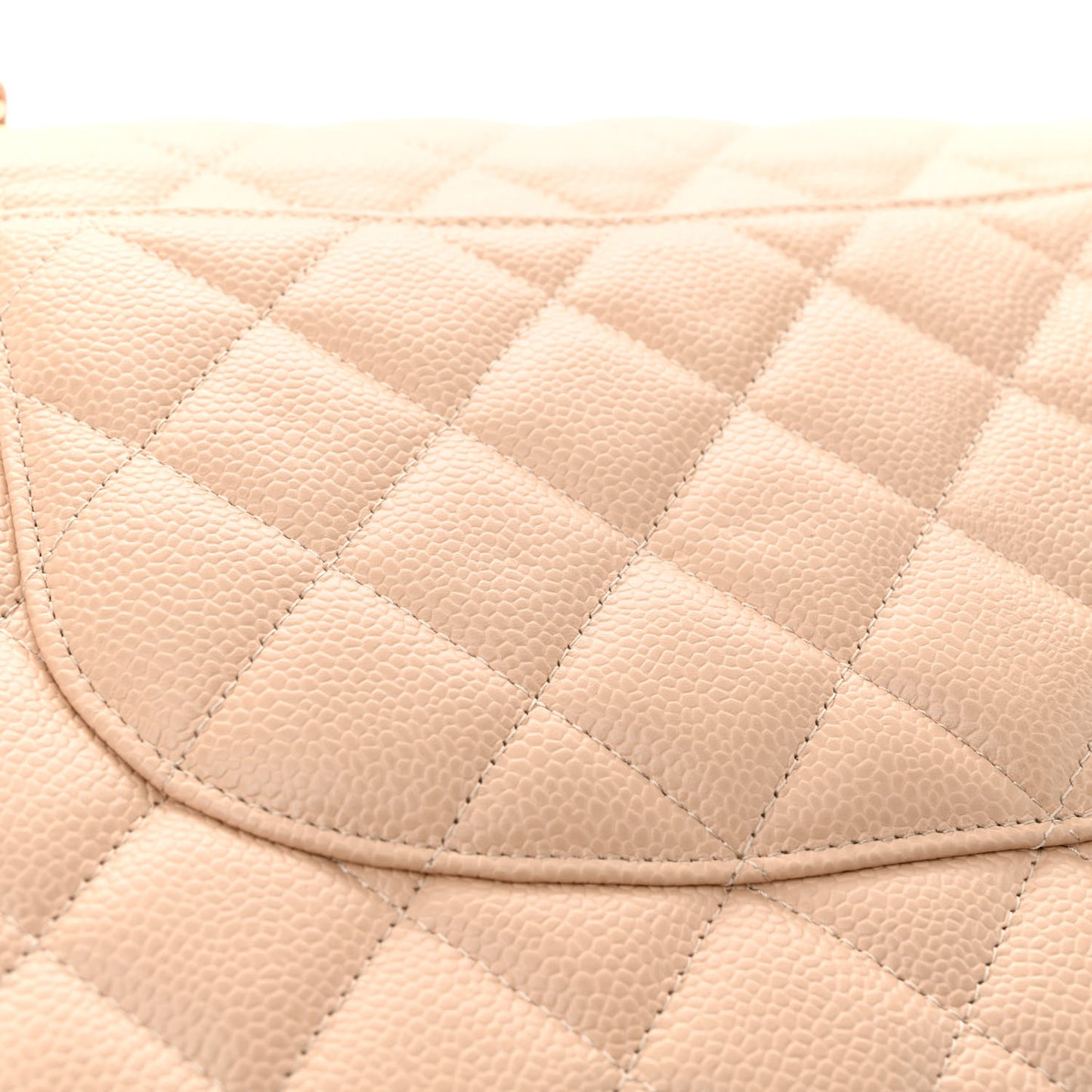 Caviar Quilted Jumbo Double Flap Beige Clair