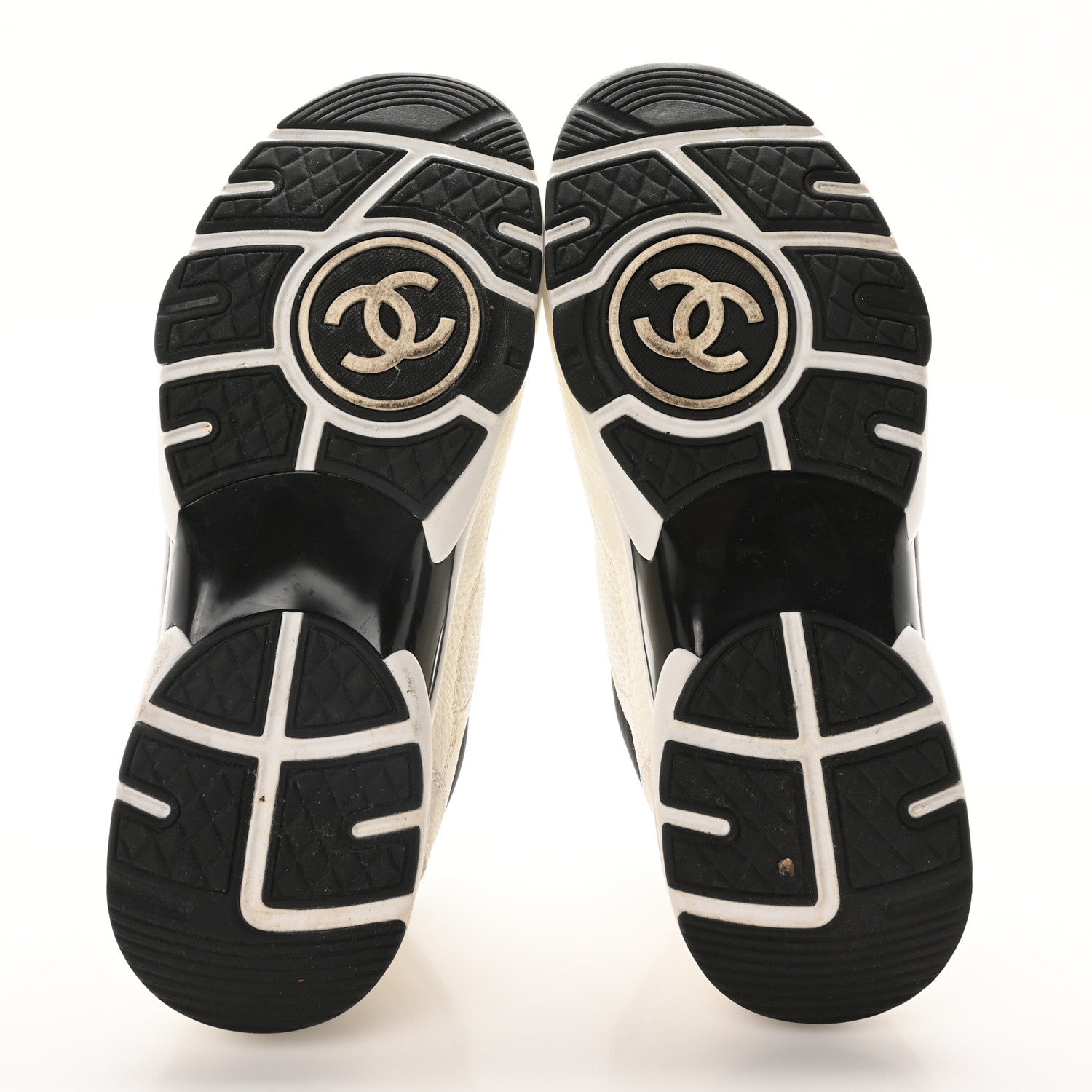 Chanel Mesh Suede Grained Calfskin Womens CC Sneakers 37.5 White Black 6 of 9