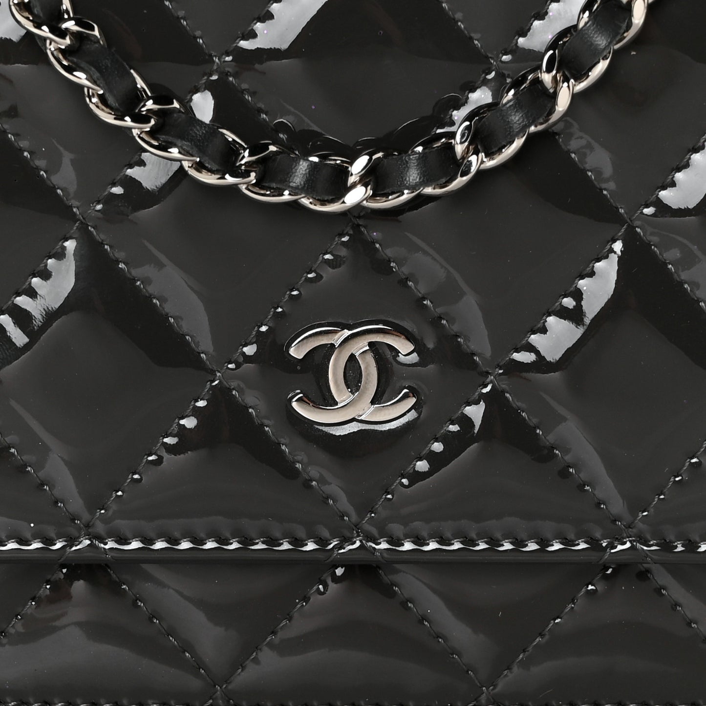 Patent Quilted Wallet On Chain WOC Dark Grey