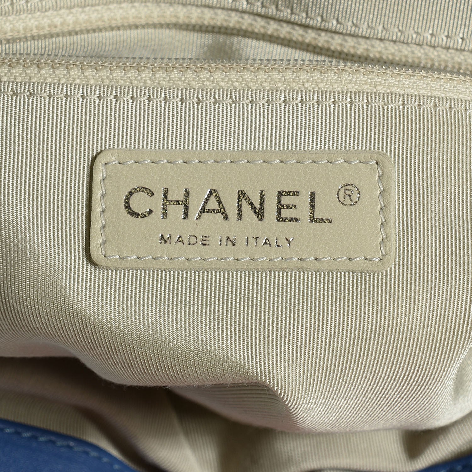 Chanel Washed Lambskin Chain Around Medium Messenger Blue 6 of 7