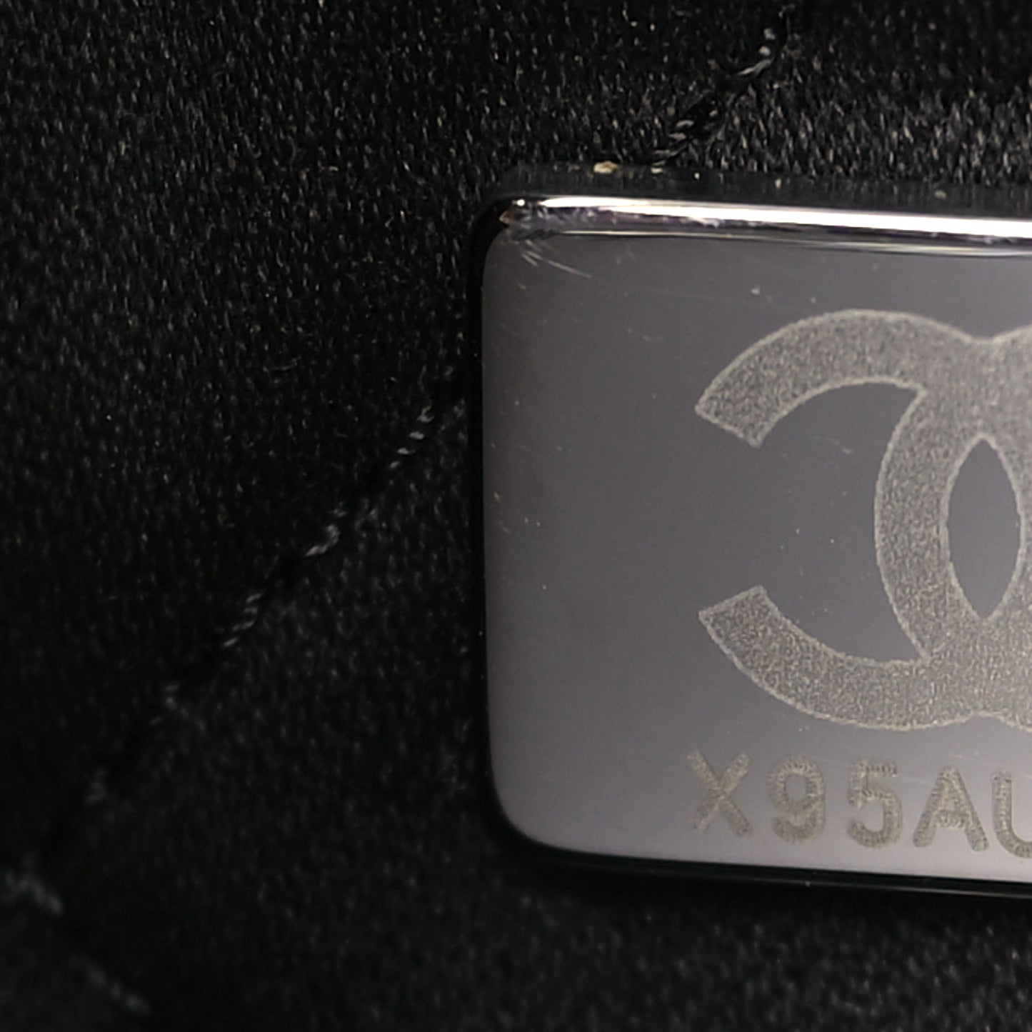 Shiny Calfskin Quilted Chanel 22 So Black