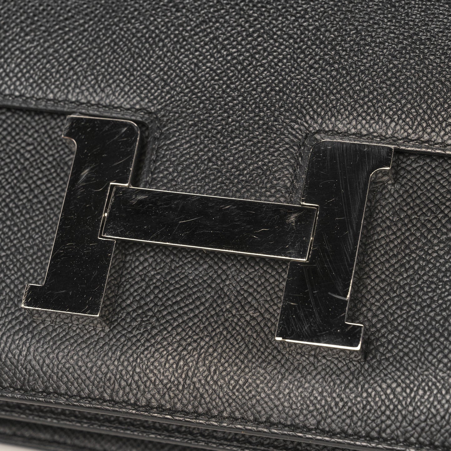 Epsom Constance 24 Black