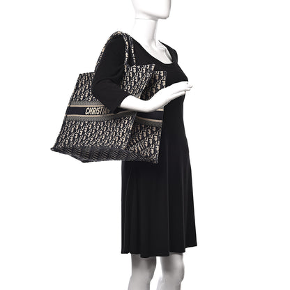 Christian Dior Oblique Book Tote Blue Multicolor 2 of 16