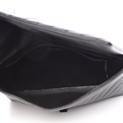 Chanel Aged Calfskin Chevron Quilted Reissue 2.55 Clutch Black 5 of 11