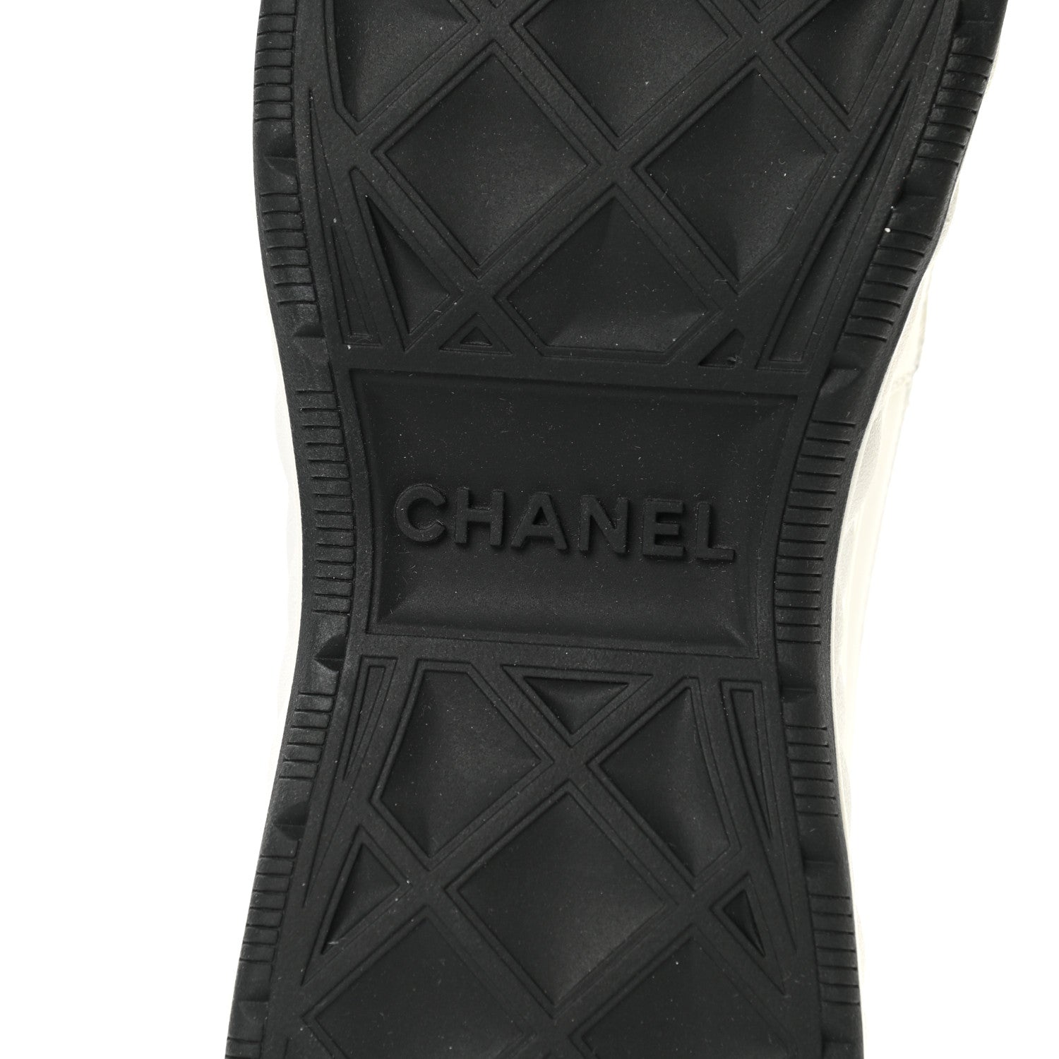 Chanel Velvet Calfskin Mixed Fibers CC Sneakers 41 Ivory Black 6 of 9